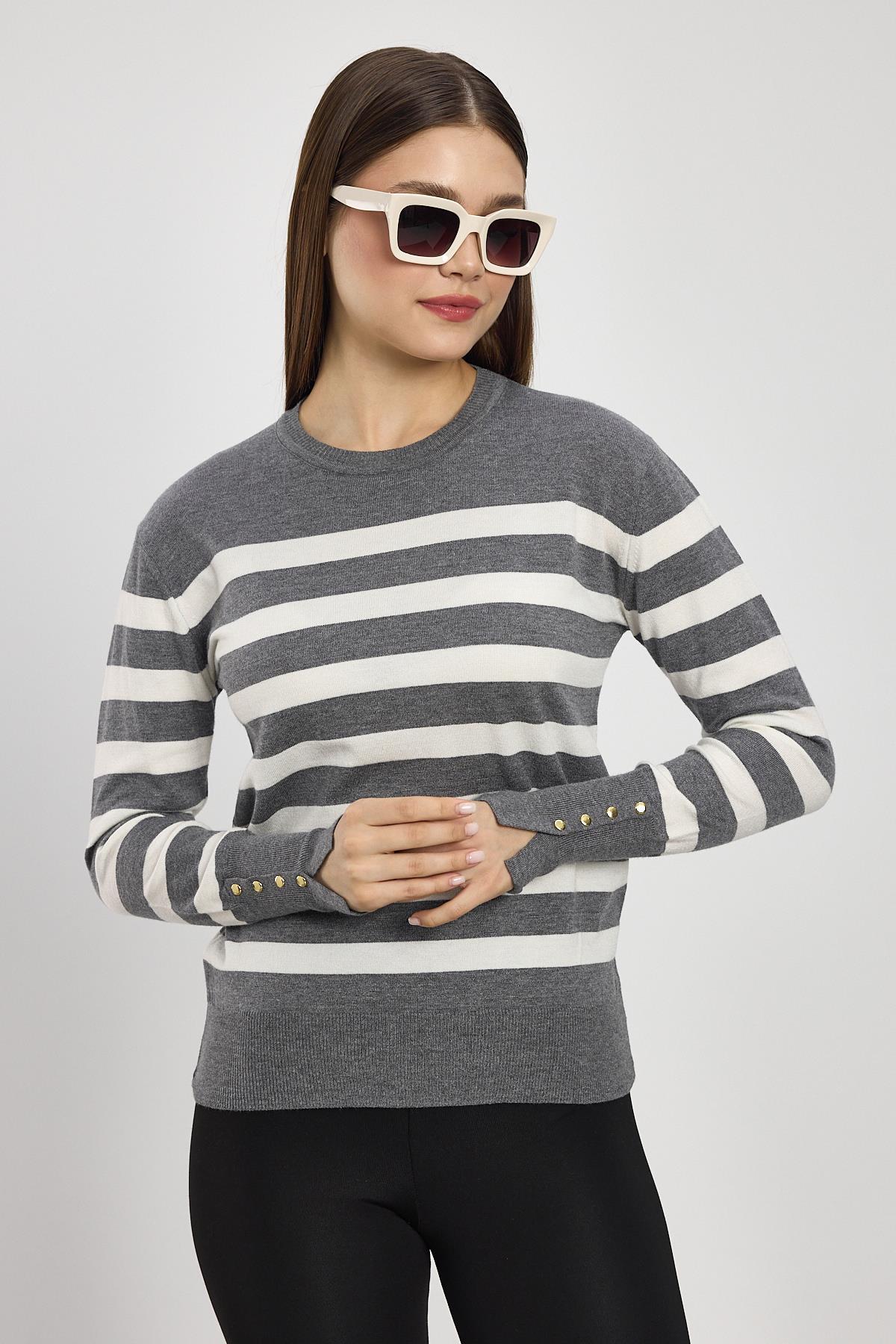 Füme Çizgili Kol Düğme Detay Kazak 24346 - 3