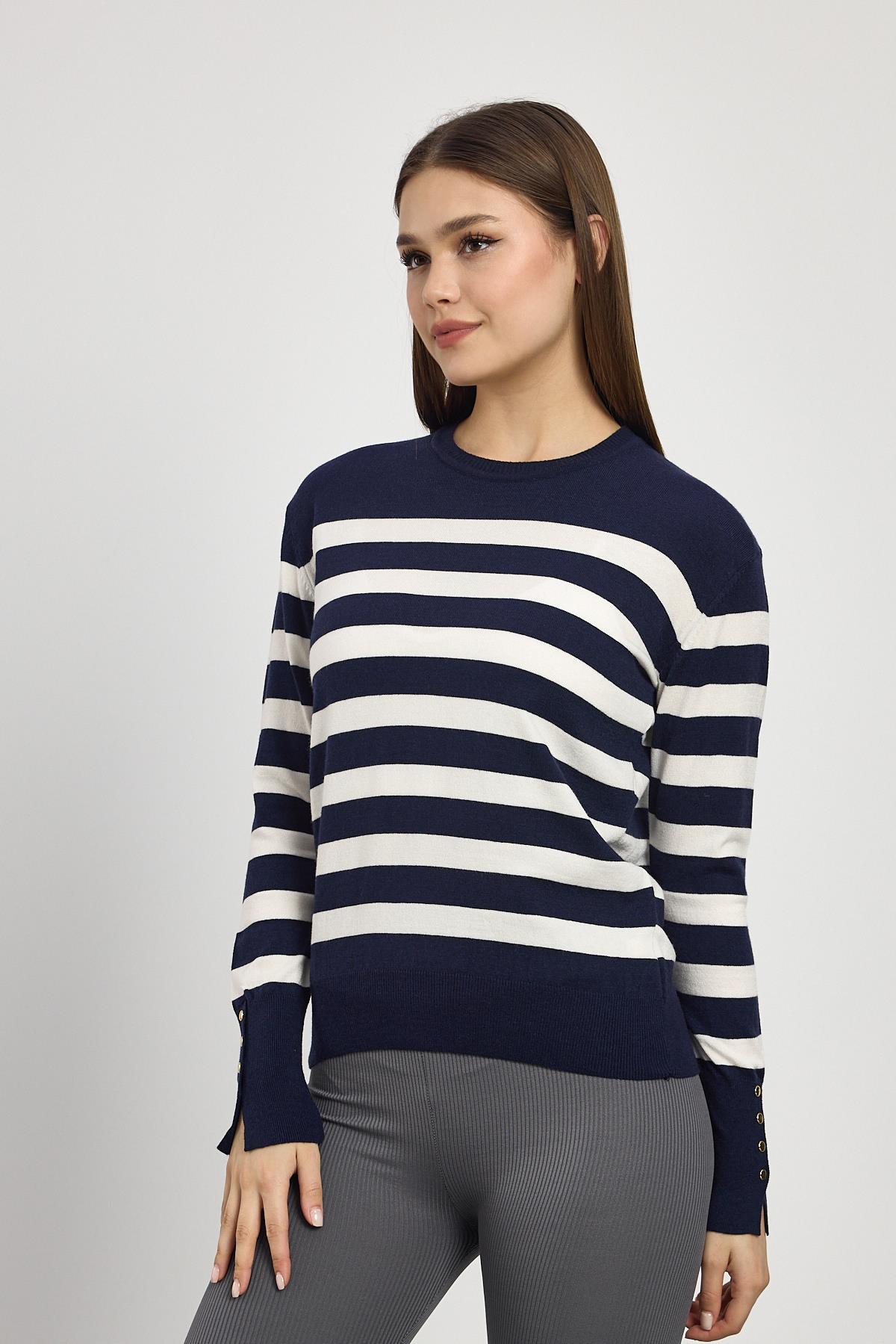 24346 Çizgili Kol Düğme Detay Kazak Laci - RAYS