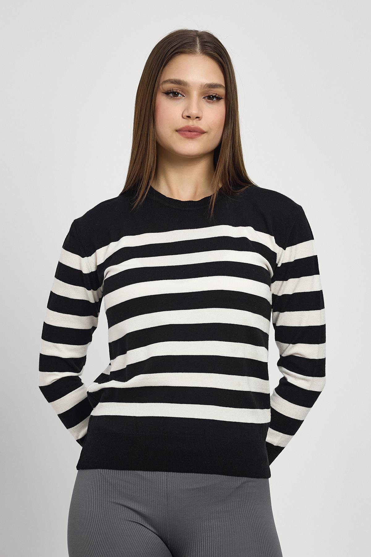 24346 Çizgili Kol Düğme Detay Kazak Siyah - 6