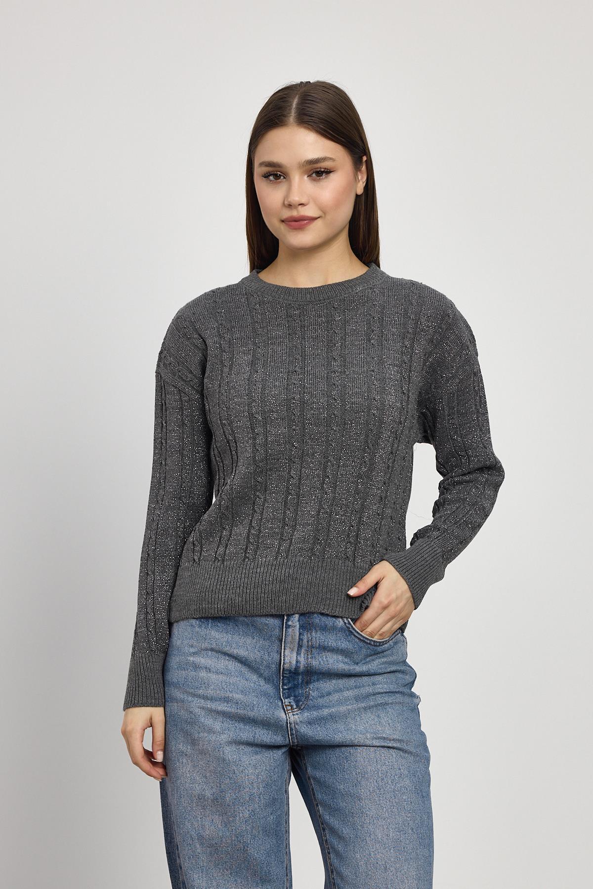 24366 Örgü Detay Simli Triko Kazak Füme 