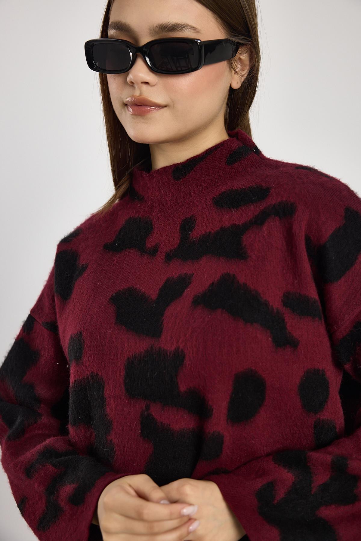 24371 Şardonlu Dik Yaka Leopar Kazak Bordo-Siyah - 4