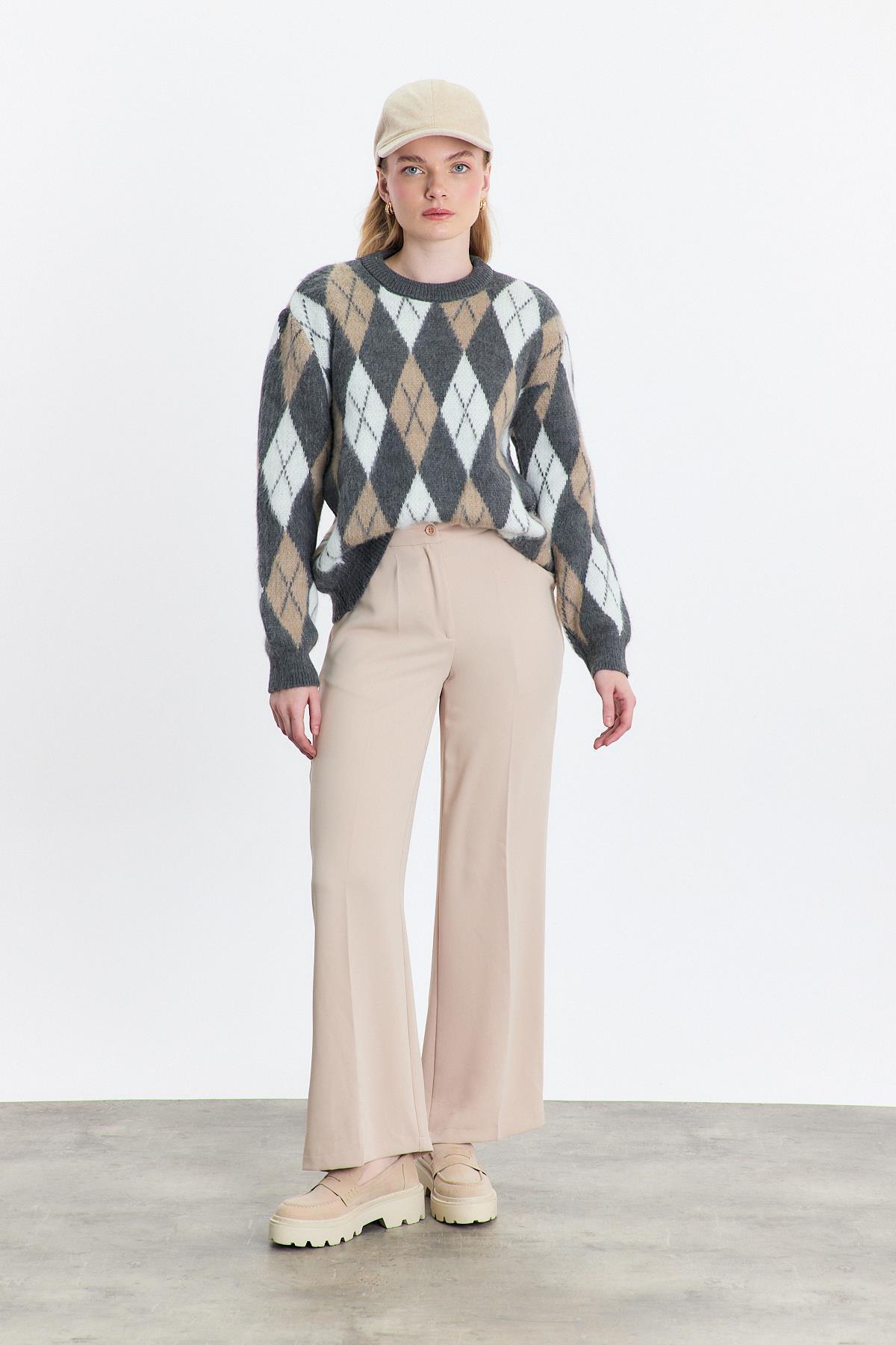 24376 Baklava Desen Şardonlu Kazak Gri - RAYS