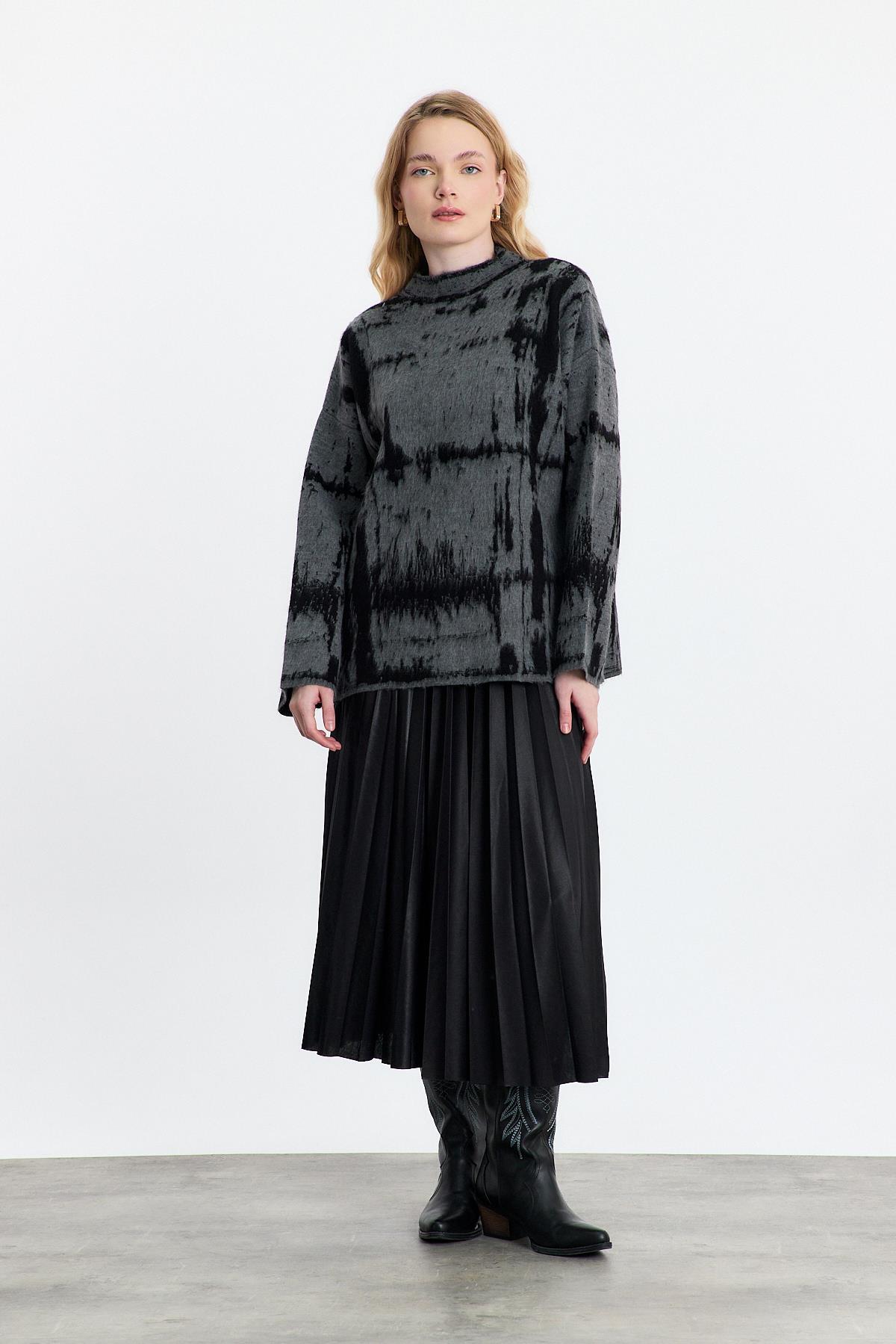 Füme-Siyah Yarım Boğaz Şardonlu Kazak 24378 - 7