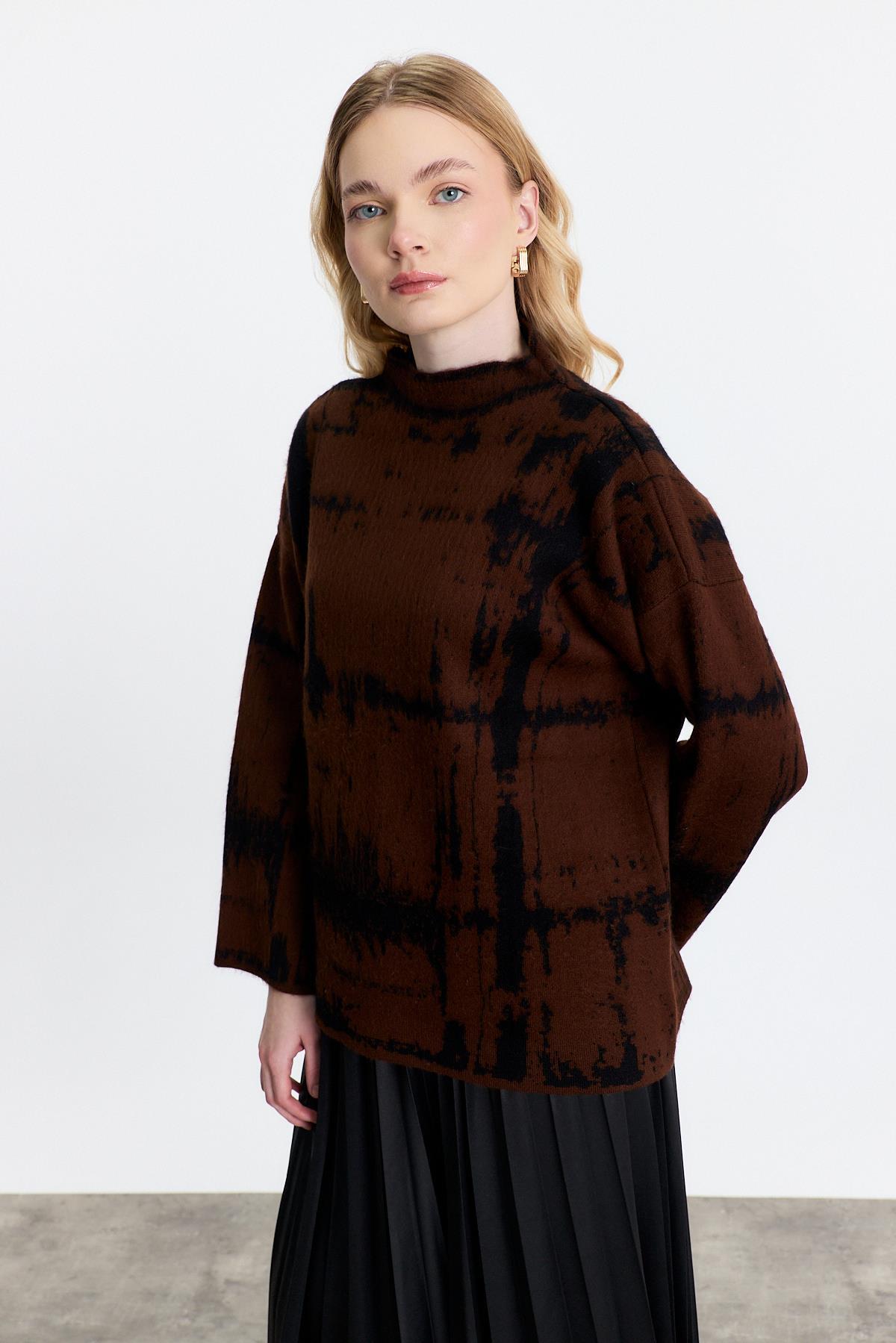 24378 Yarım Boğaz Şardonlu Kazak Kahve-Siyah - RAYS