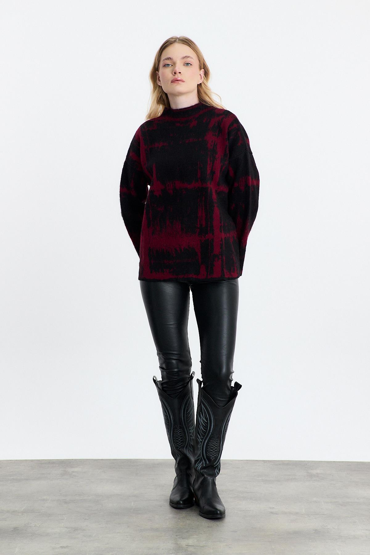 24378 Yarım Boğaz Şardonlu Kazak Siyah-Bordo - RAYS