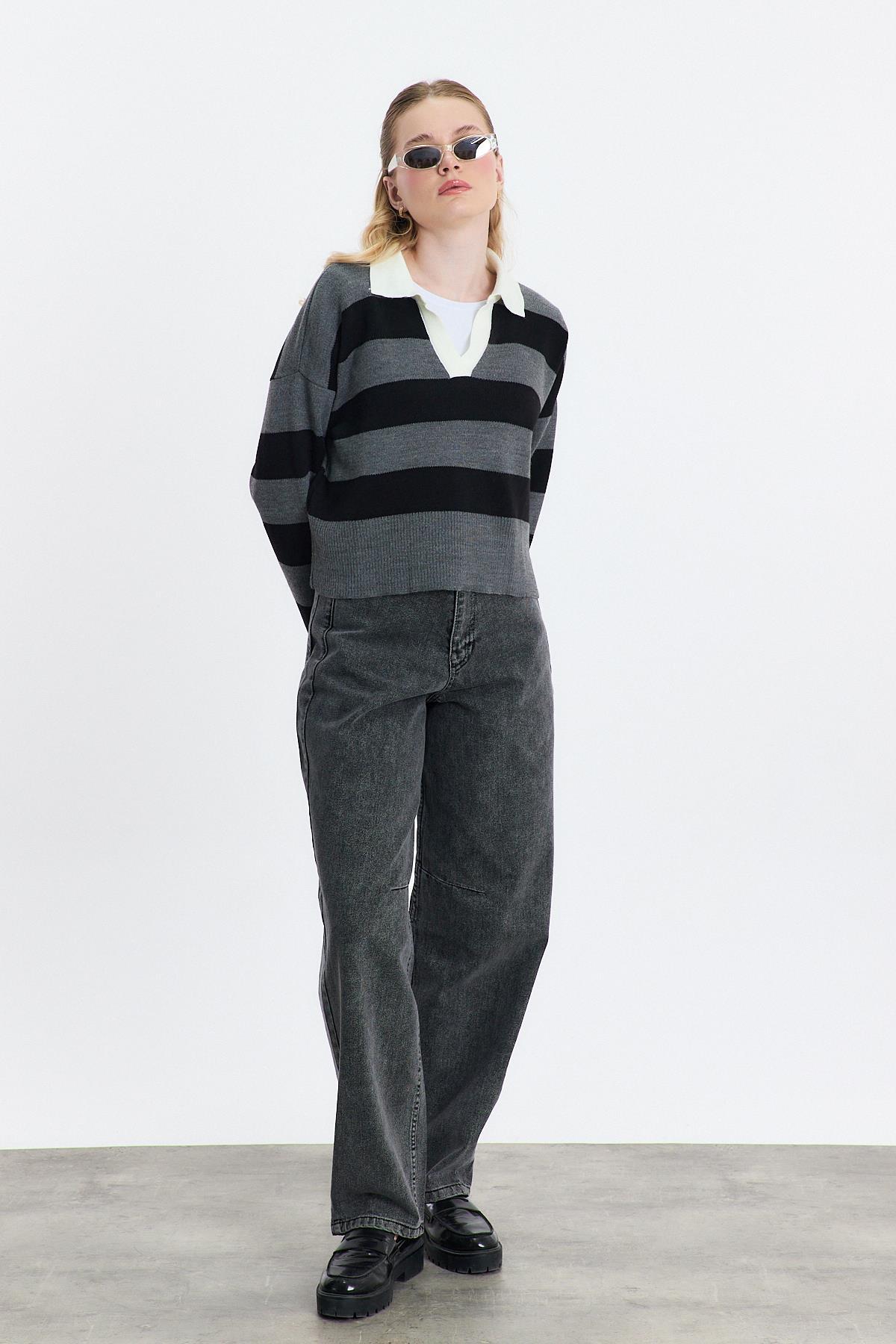 Gri Polo Yaka Çizgili Kazak 24379 