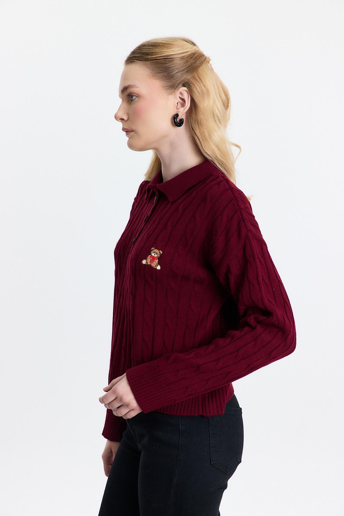 Bordo Ayıcık Nakışlı Örgülü Kazak 24387 - 2