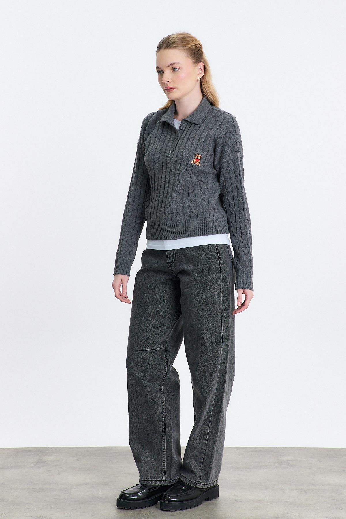 Füme Ayıcık Nakışlı Örgülü Kazak 24387 - 7