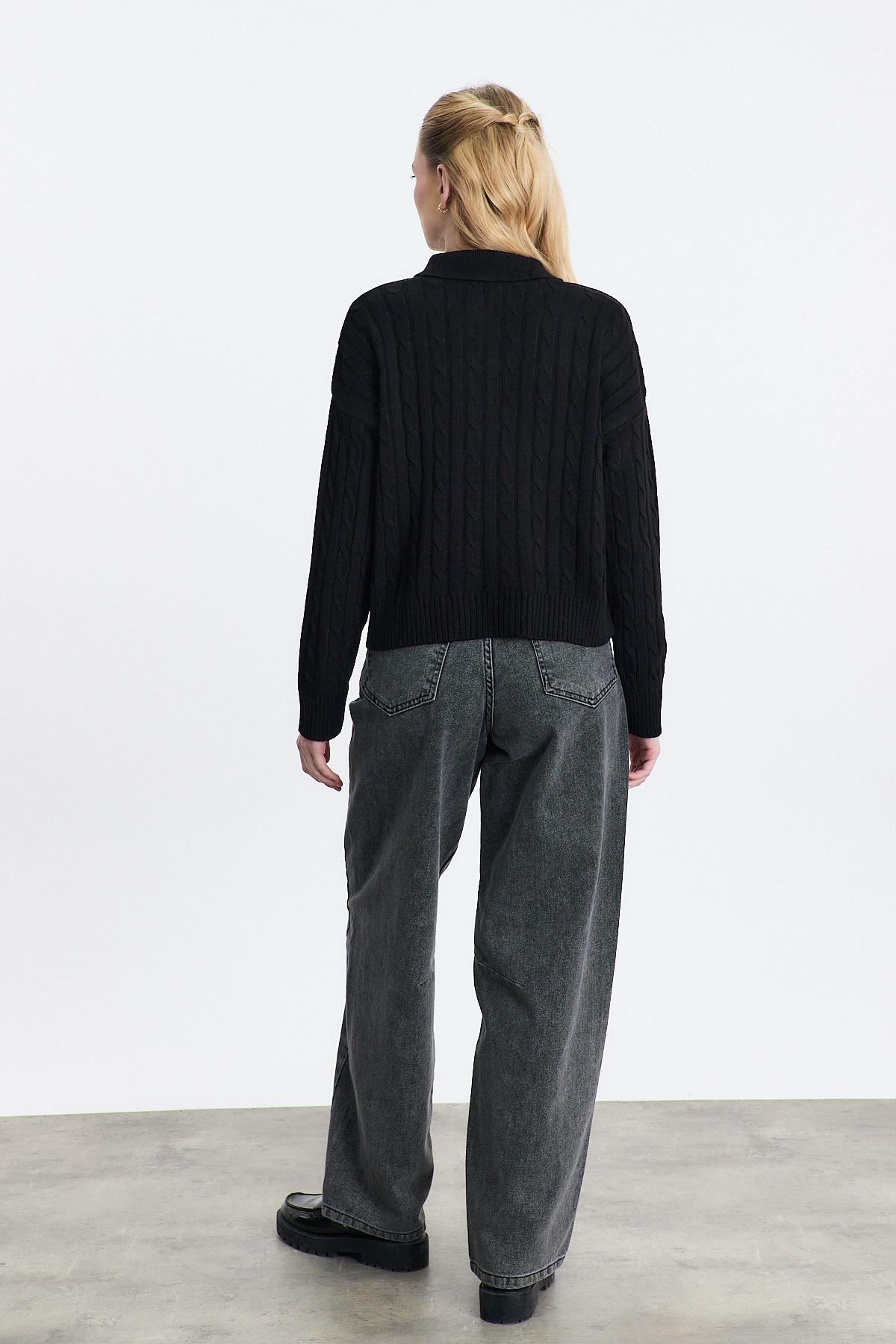 Siyah Ayıcık Nakışlı Örgülü Kazak 24387 - 5