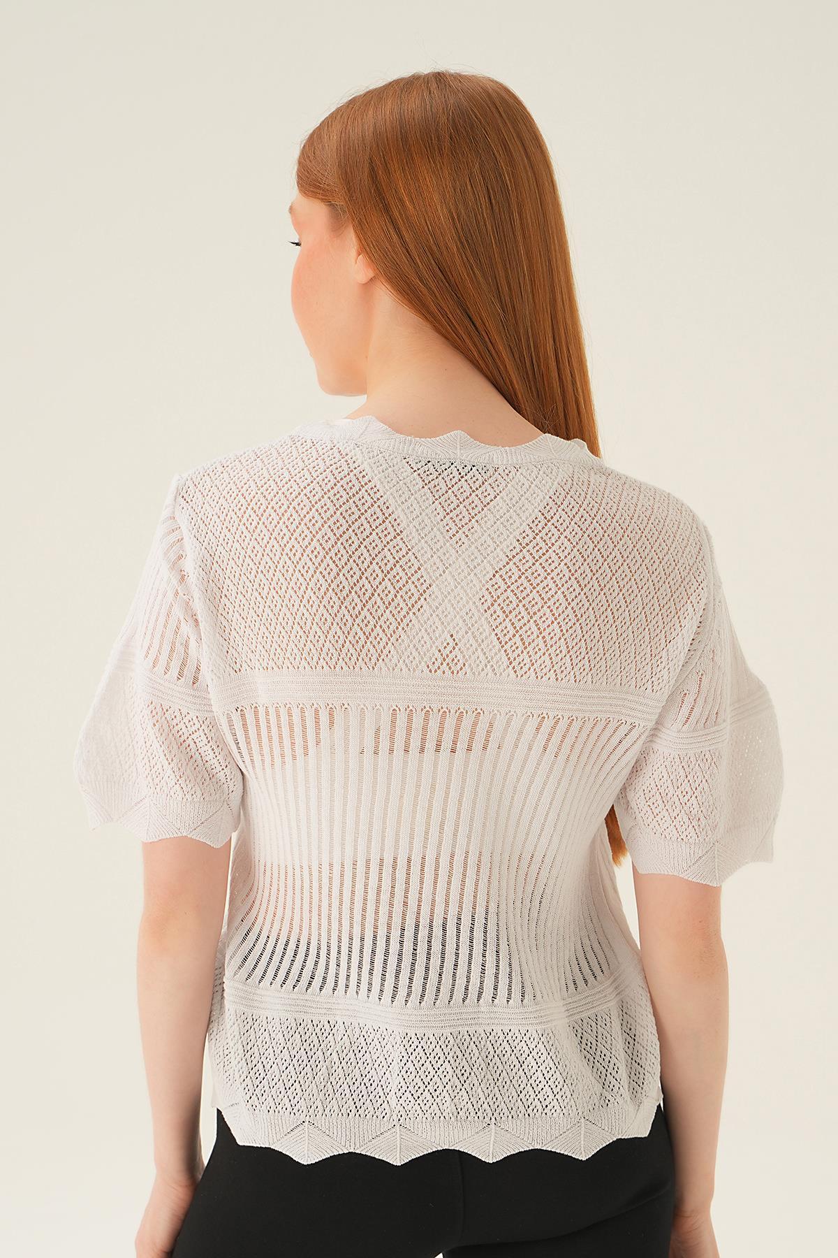 2440 Kısa Kol Bluz Beyaz - 3