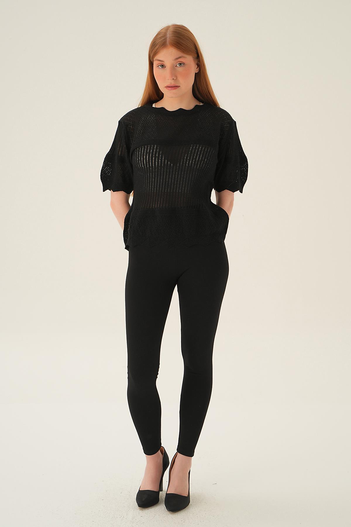 Siyah Kısa Kol Bluz 2440 - 2