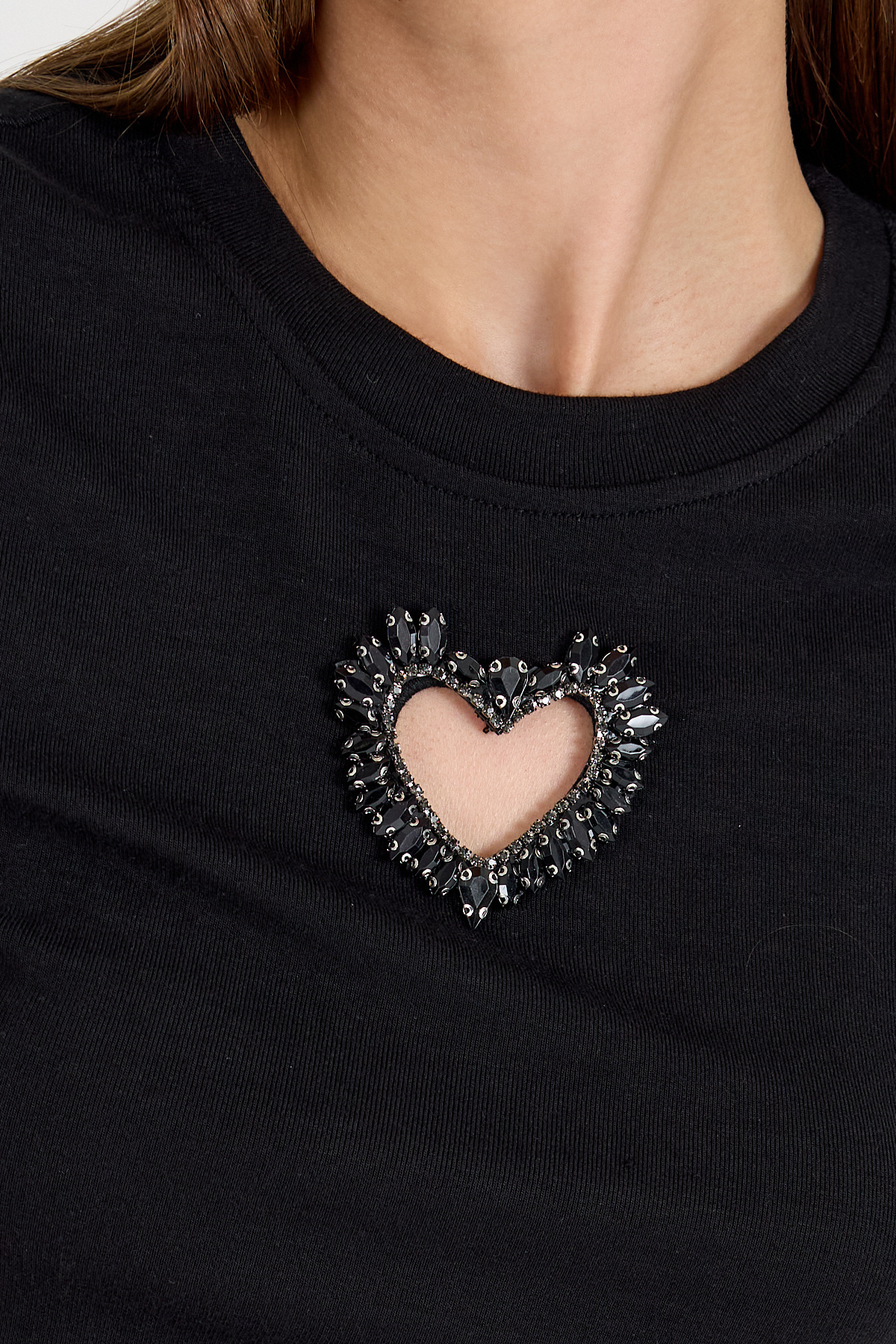 Siyah Taş İşlemeli Kalp Detaylı Viskoz/Yumuşak Kumaş Crop Tişört 2444 - RAYS