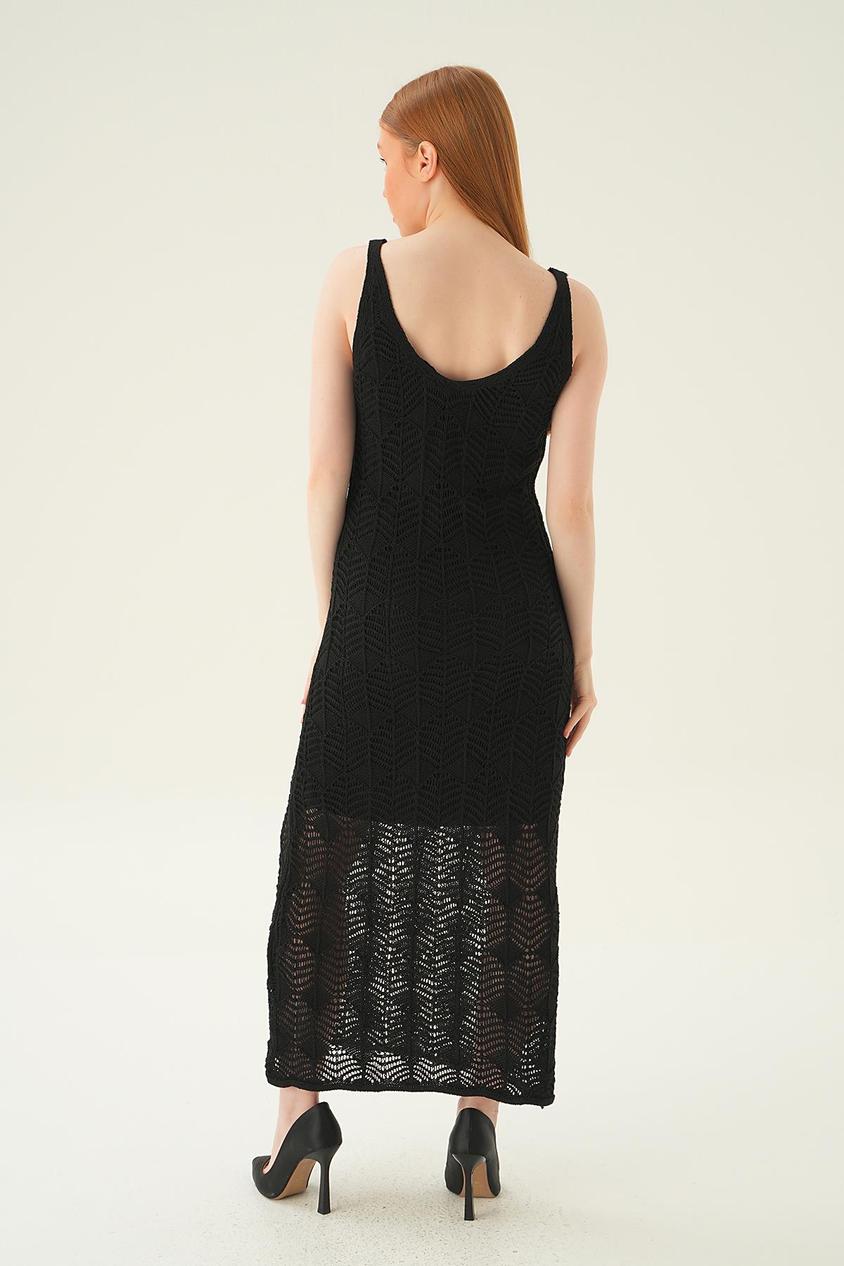 2446 Uzun Askılı Ajurlu Elbise Siyah - 4