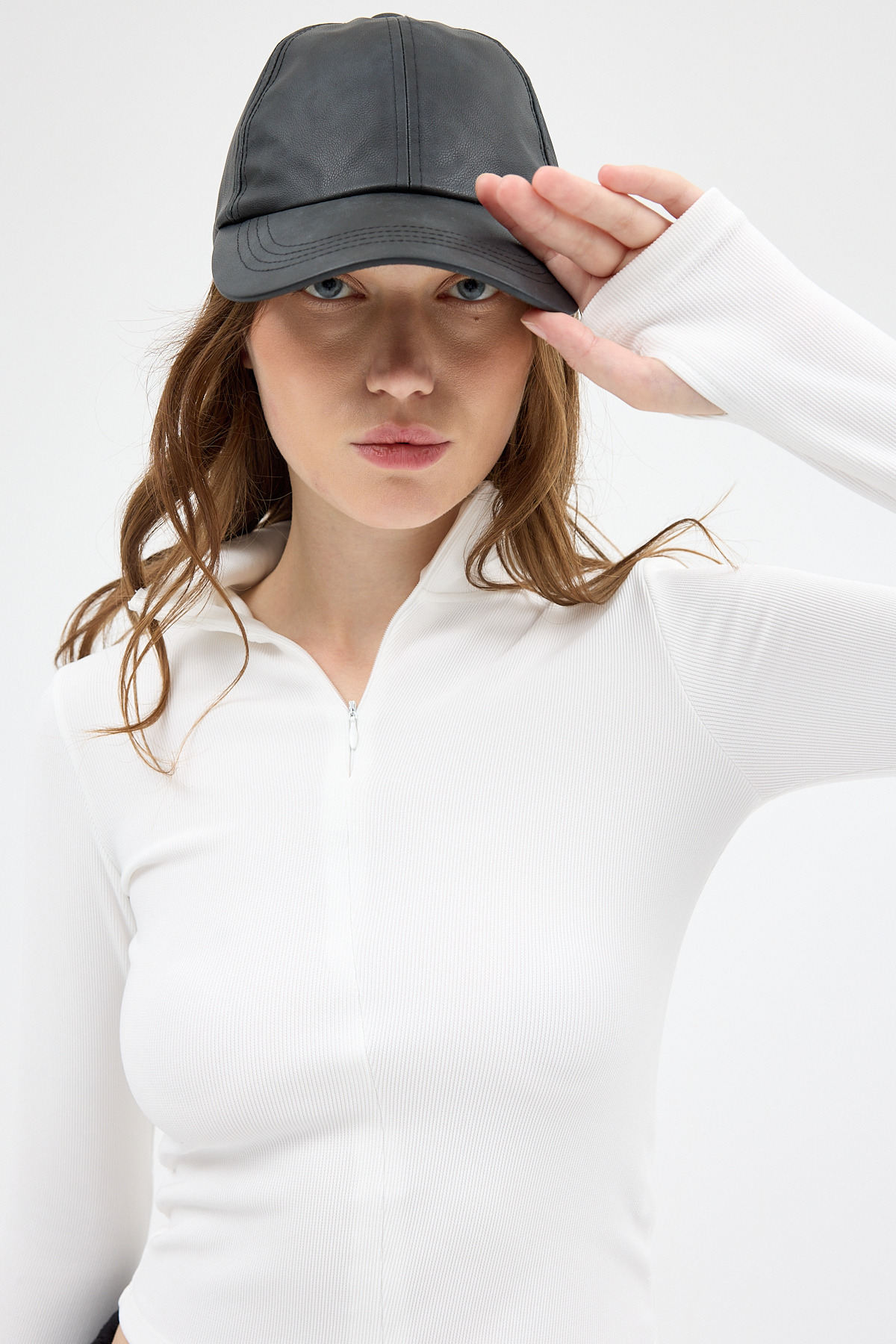 Ekru Yarım Balıkçı Yaka Fermuarlı Body 2447 - 6