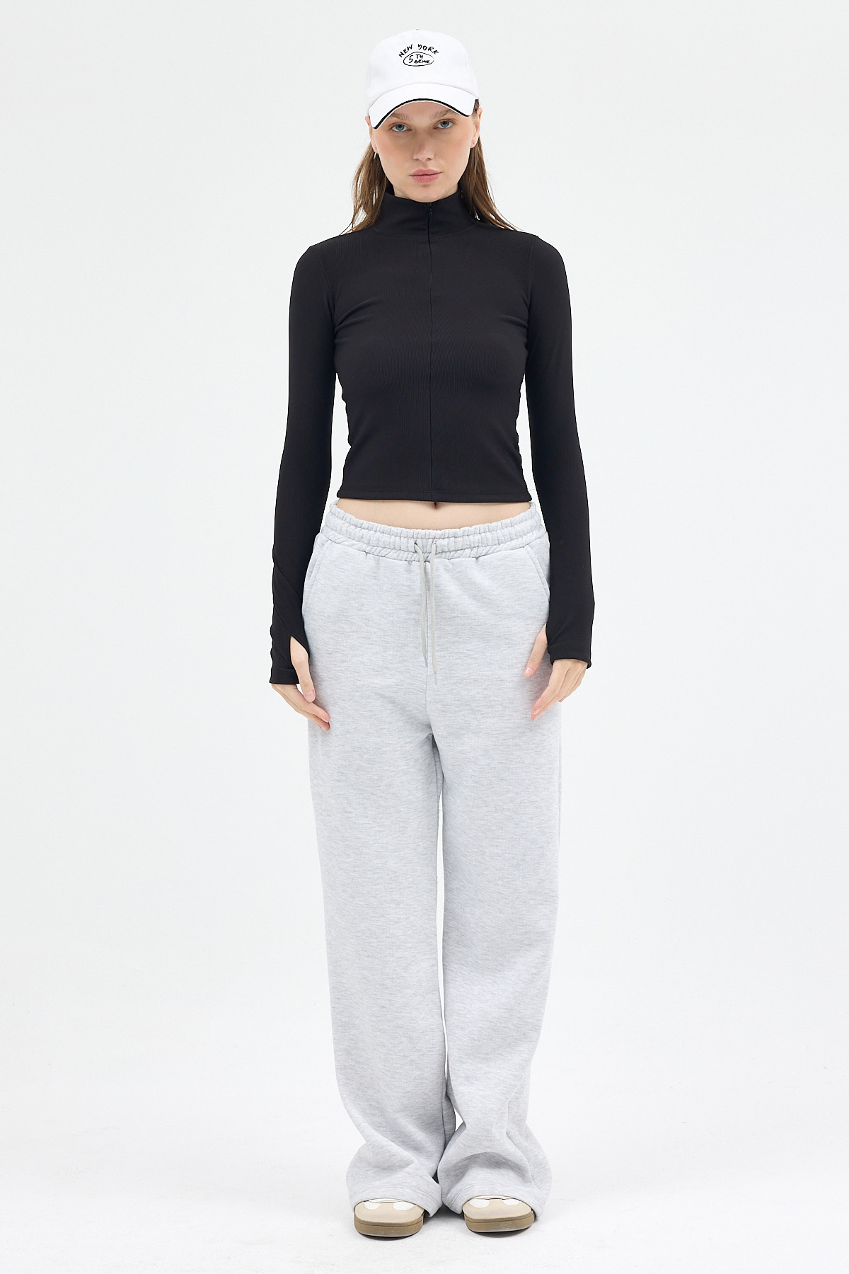 Siyah Yarım Balıkçı Yaka Fermuarlı Body 2447 - RAYS