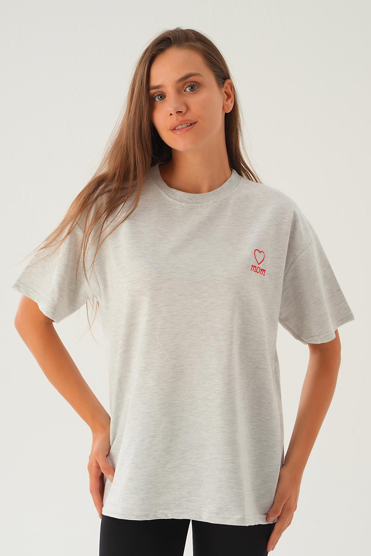 Karmelanj Kalp Nakış Detay Tişört 2448 - 2