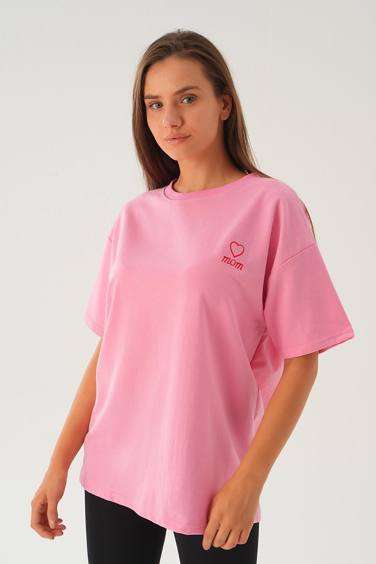 Pembe Kalp Nakış Detay Tişört 2448 - 1