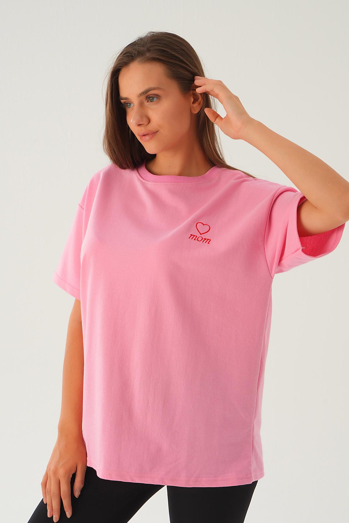 Pembe Kalp Nakış Detay Tişört 2448 - 4