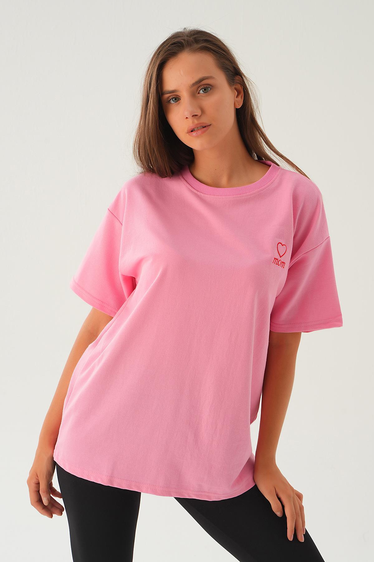 Pembe Kalp Nakış Detay Tişört 2448 - 6