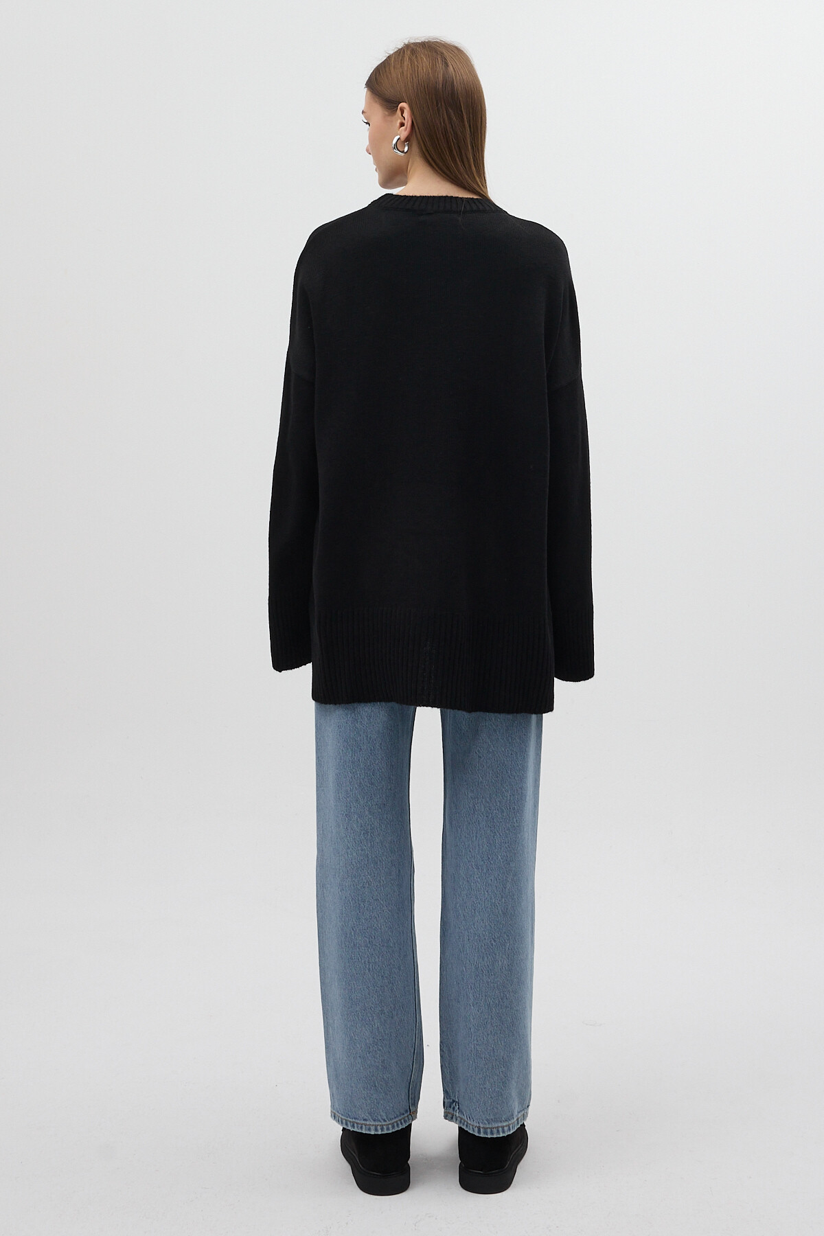 Siyah Bisiklet Yaka Oversize Kadın Kazak 2450 - RAYS