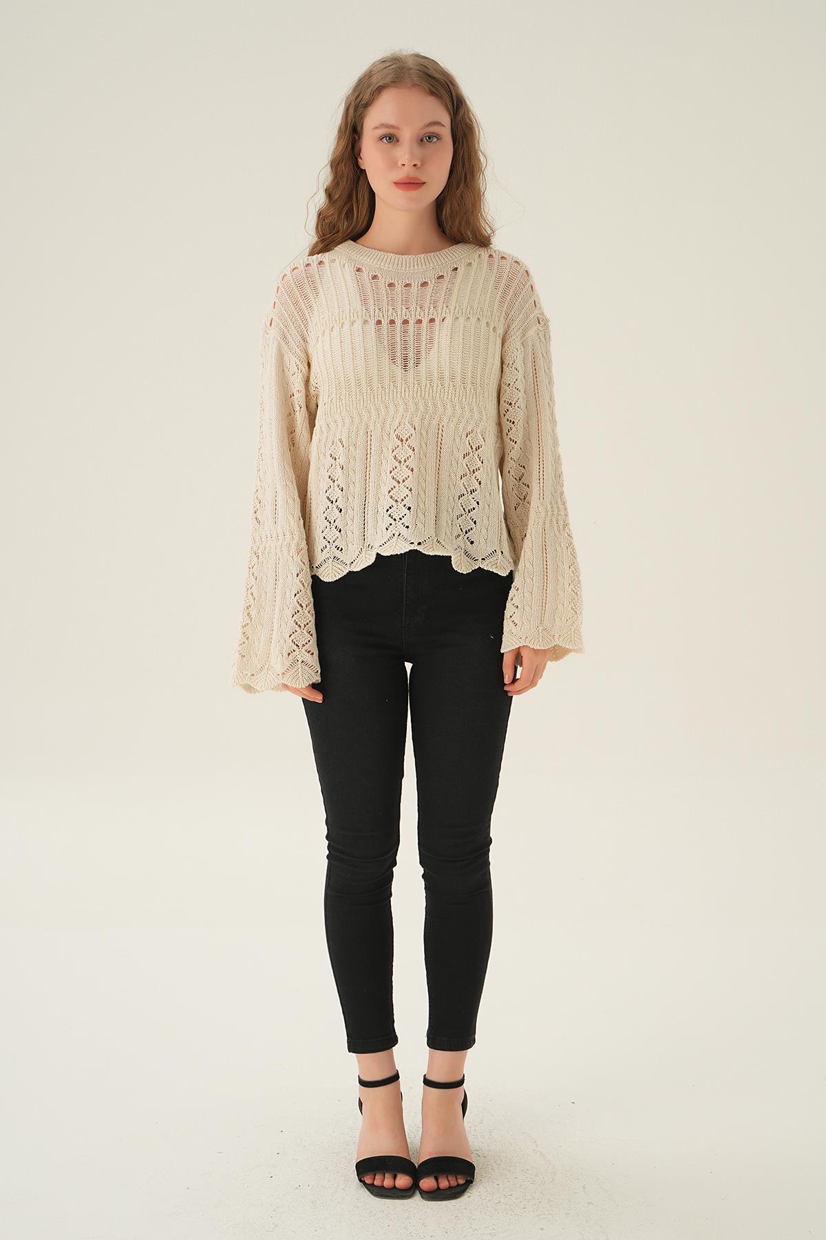 Ekru Baklava Detay Ajurlu Bluz 2452 - 6