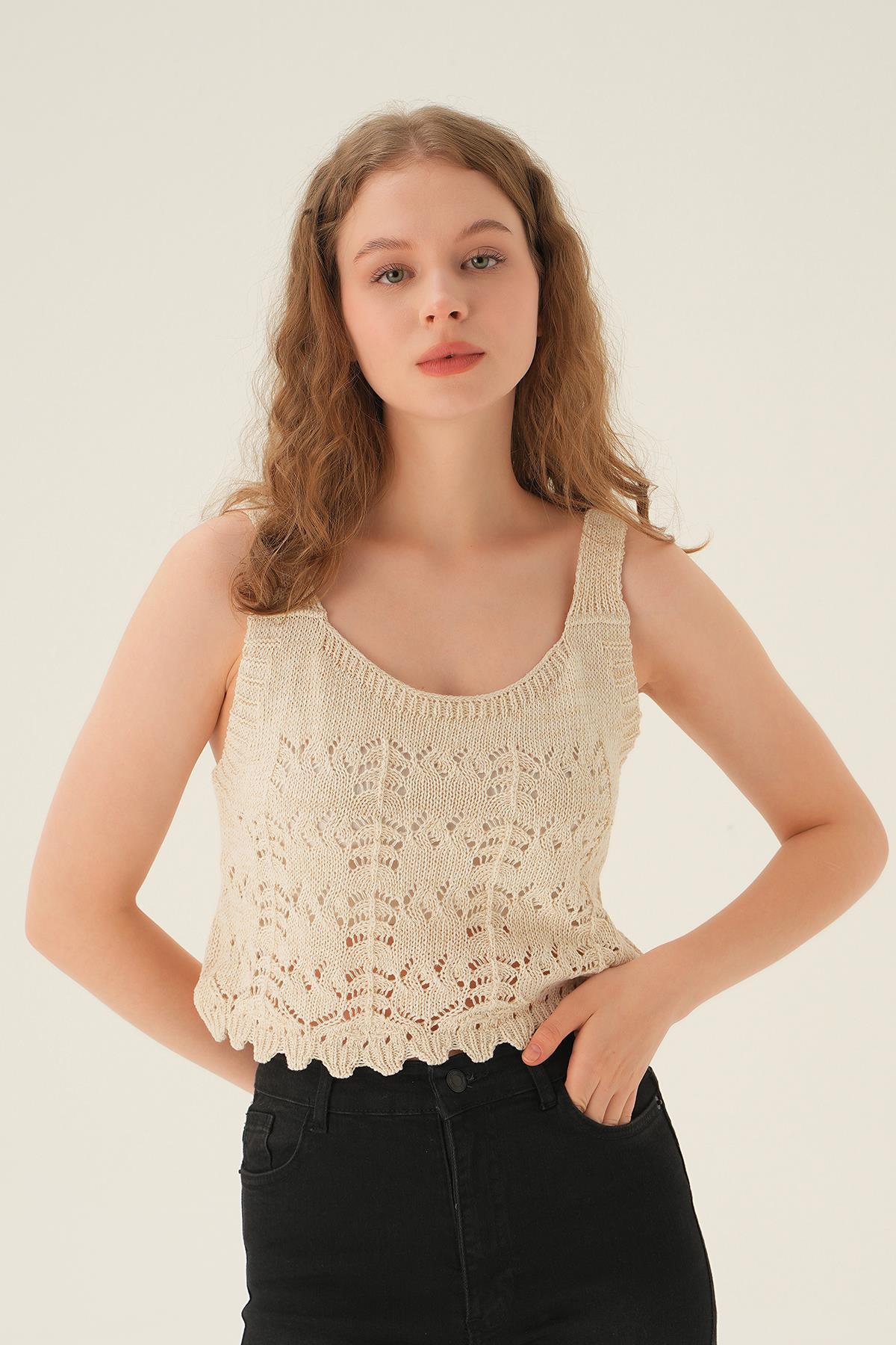 Natural Askılı Ajurlu Bluz 2459 - 2