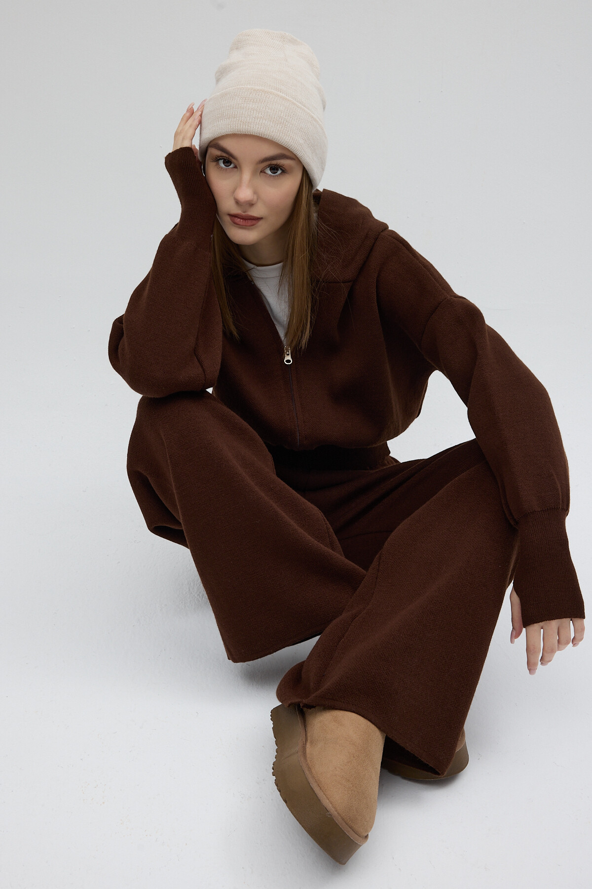 Kahverengi Kapüşonlu Fermuarlı Triko Örme Pantolon Kadın Takım 2460 - 6