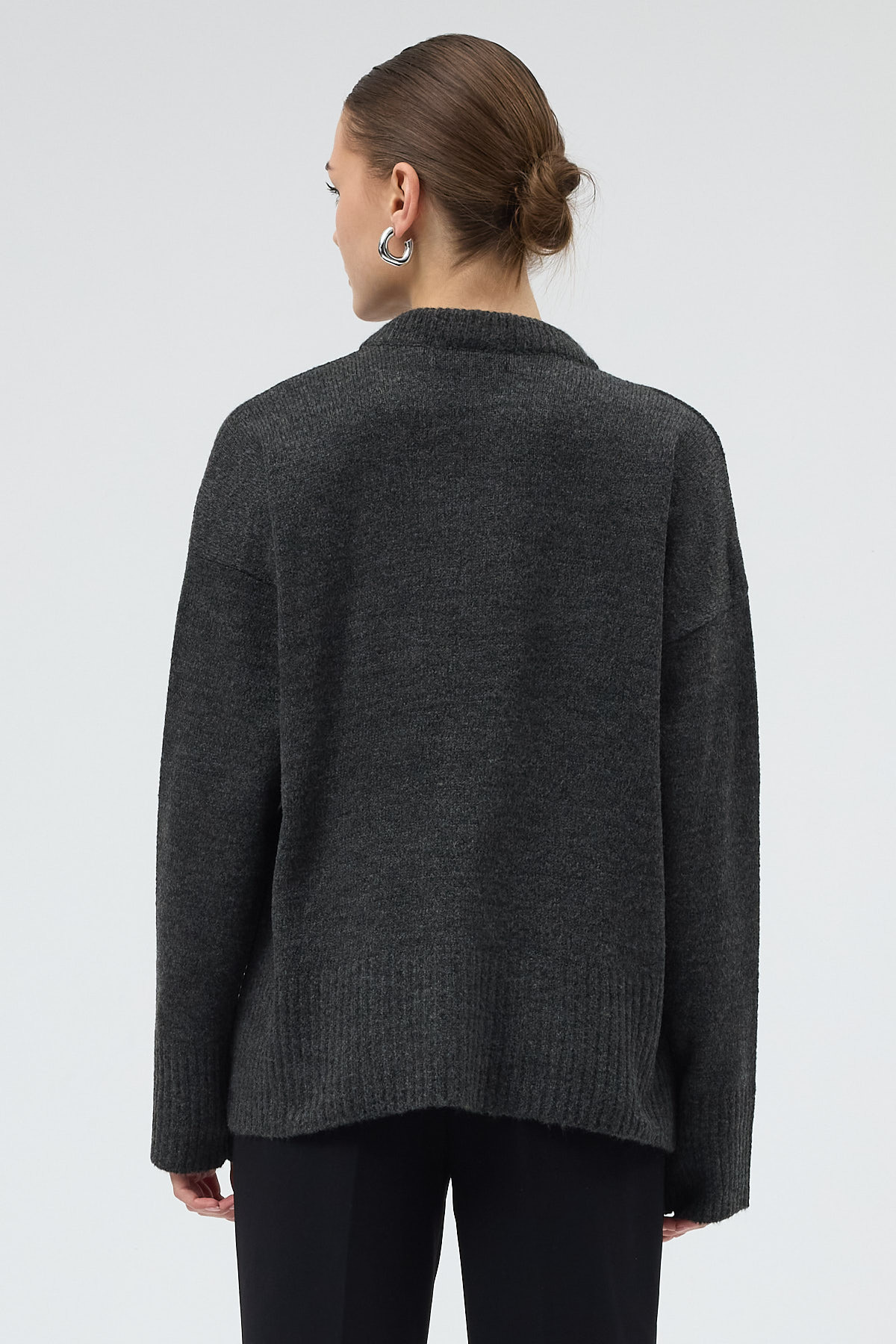 Antrasit Fular Detaylı Dik Yaka Kadın Triko Kazak 2465 - 5