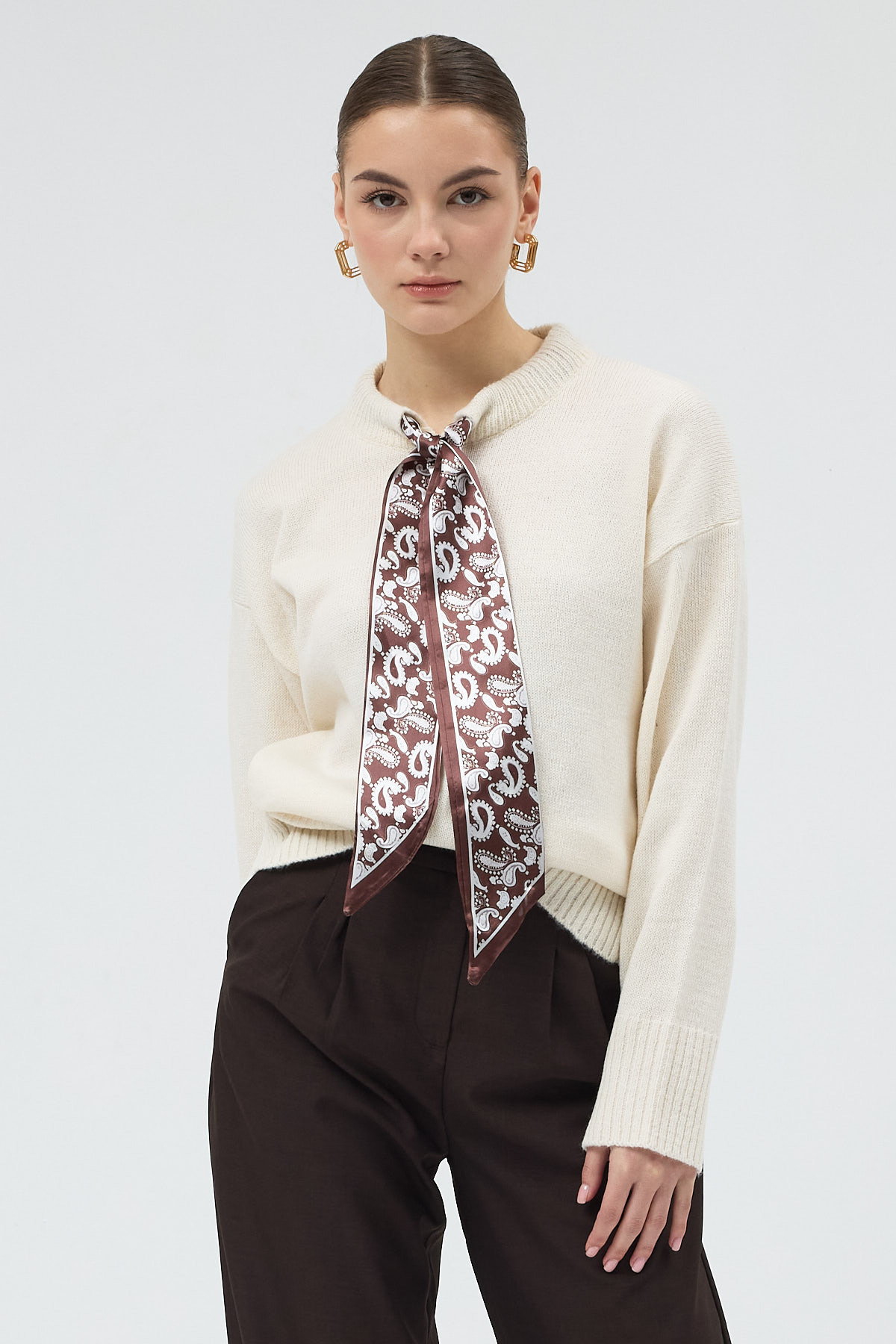 Ekru Fular Detaylı Dik Yaka Kadın Triko Kazak 2465 - 6