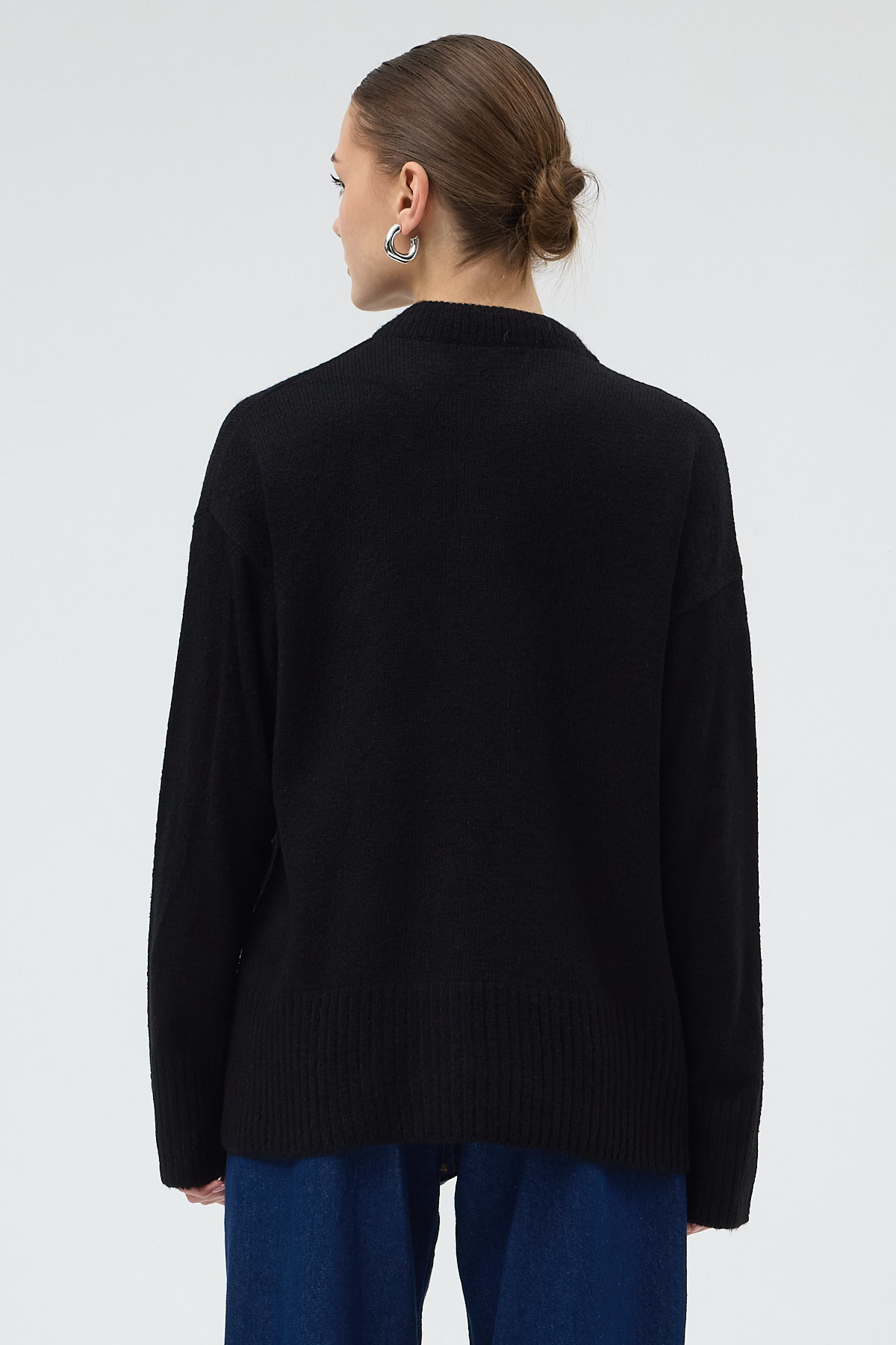 Siyah Fular Detaylı Dik Yaka Kadın Triko Kazak 2465 - 5