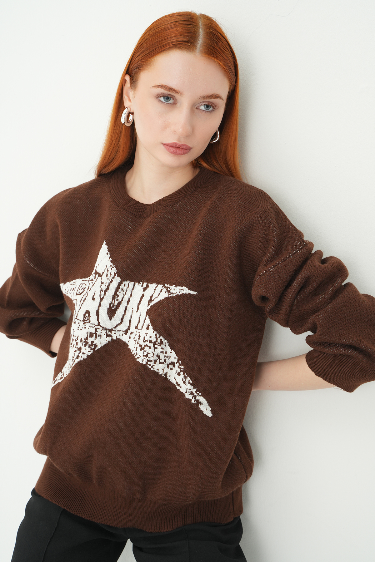 Kahve - Ekru Yıldız Baskılı Oversize Kazak 2474 - 7