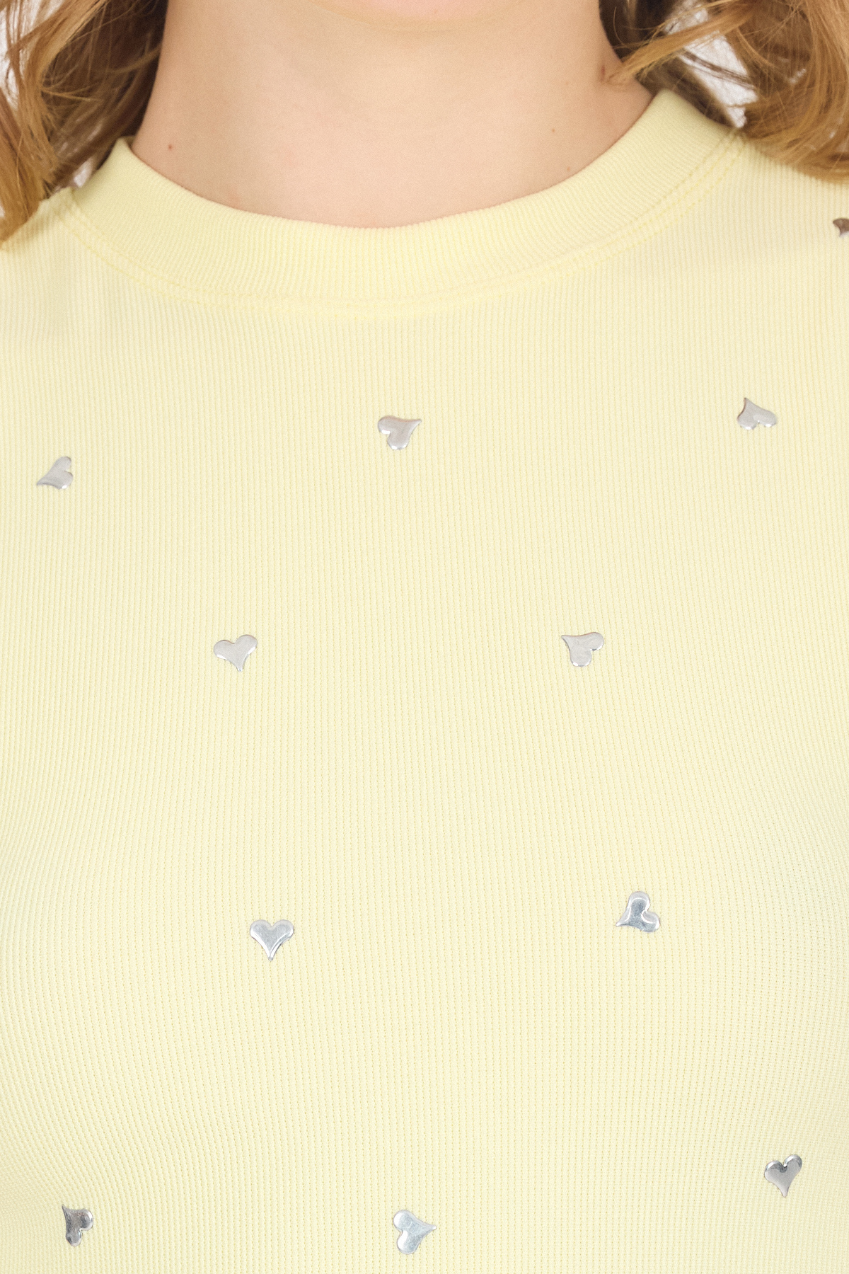 Sarı Gümüş Kalp Detaylı Crop Tişört 2499 - 4