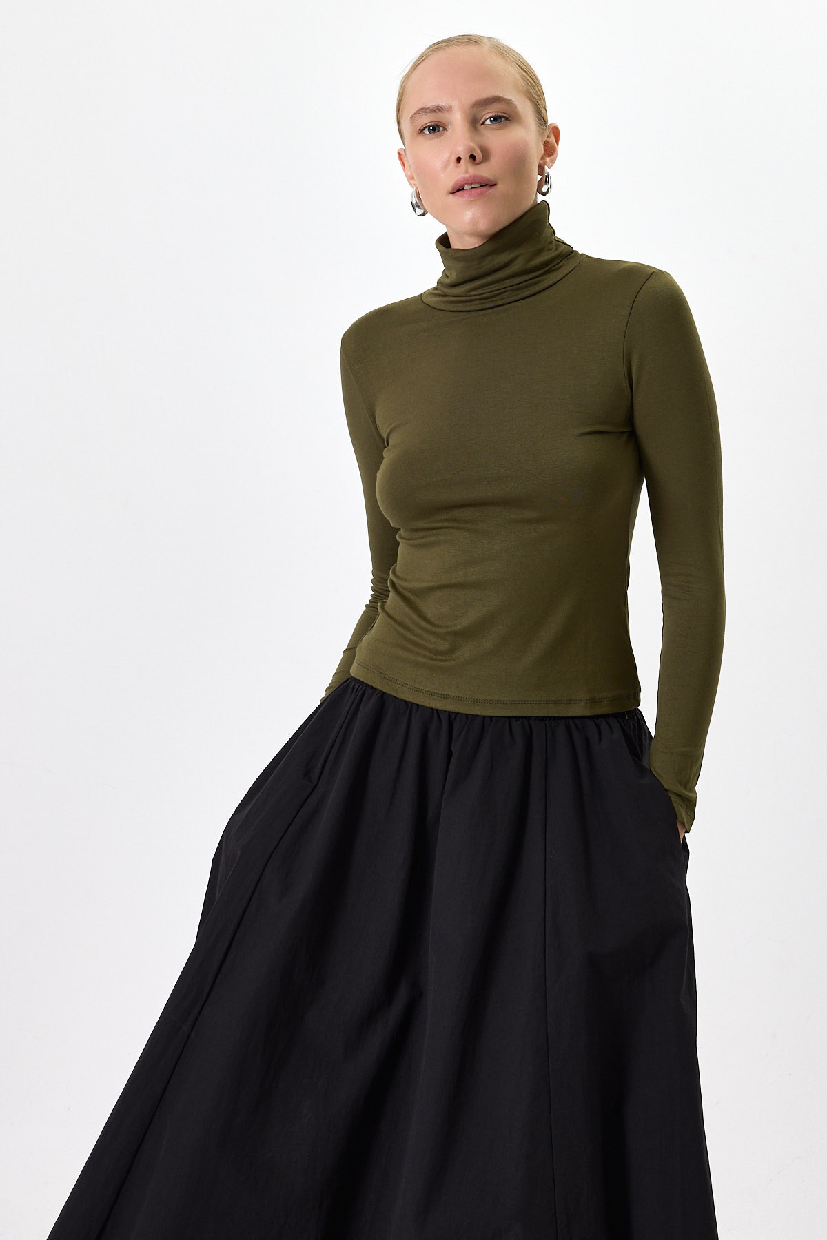 Haki Balıkçı Yaka Uzun Kollu Dar Kesim Bluz 2504 - 2