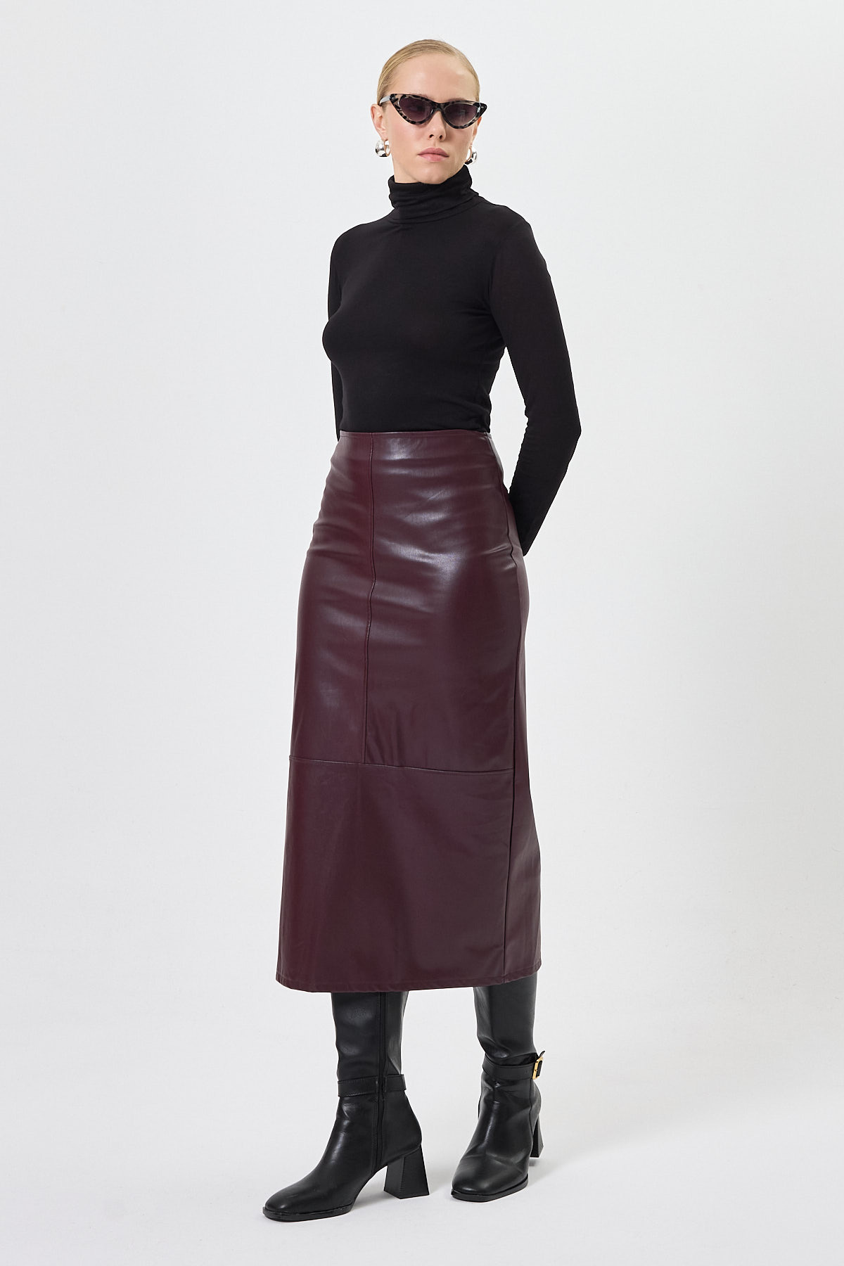 Siyah Balıkçı Yaka Uzun Kollu Dar Kesim Bluz 2504 - 7