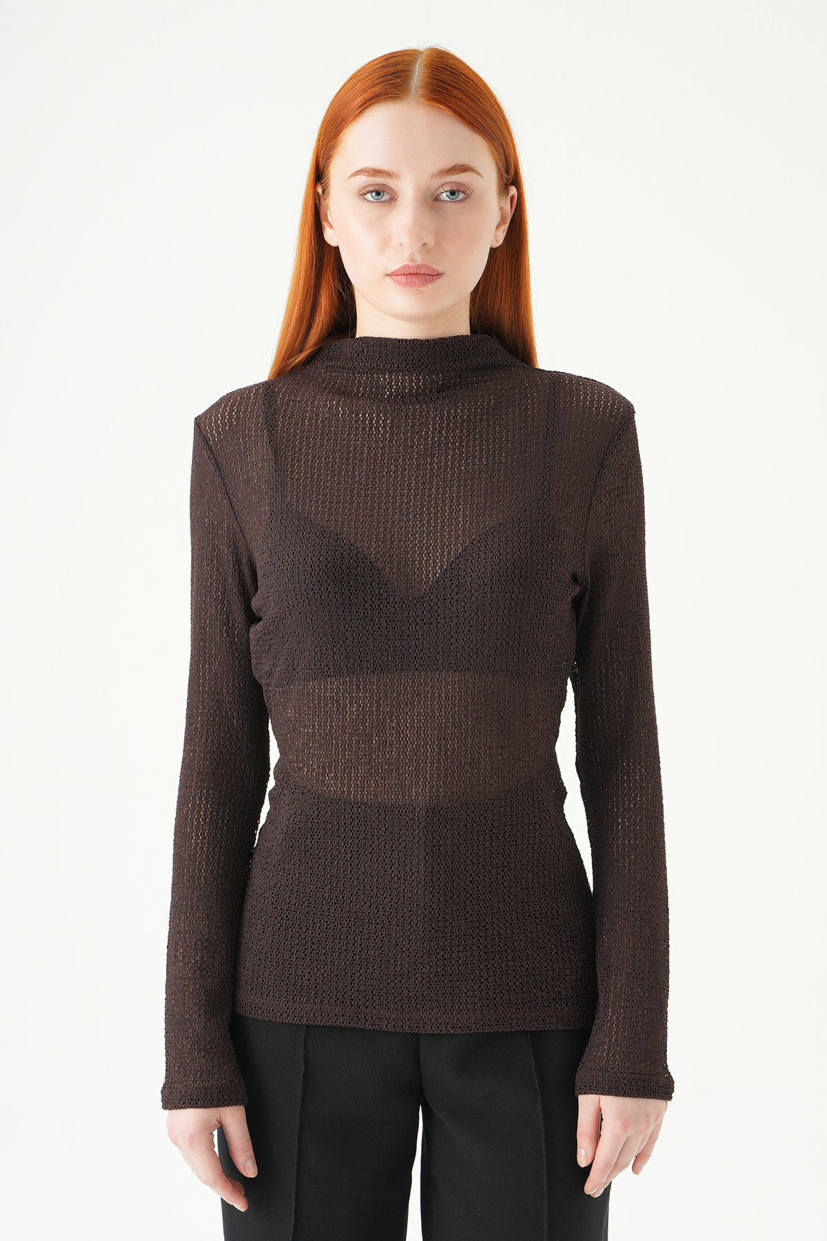 Kahve Dik Yaka Uzun Kol Bluz 251131 - 2