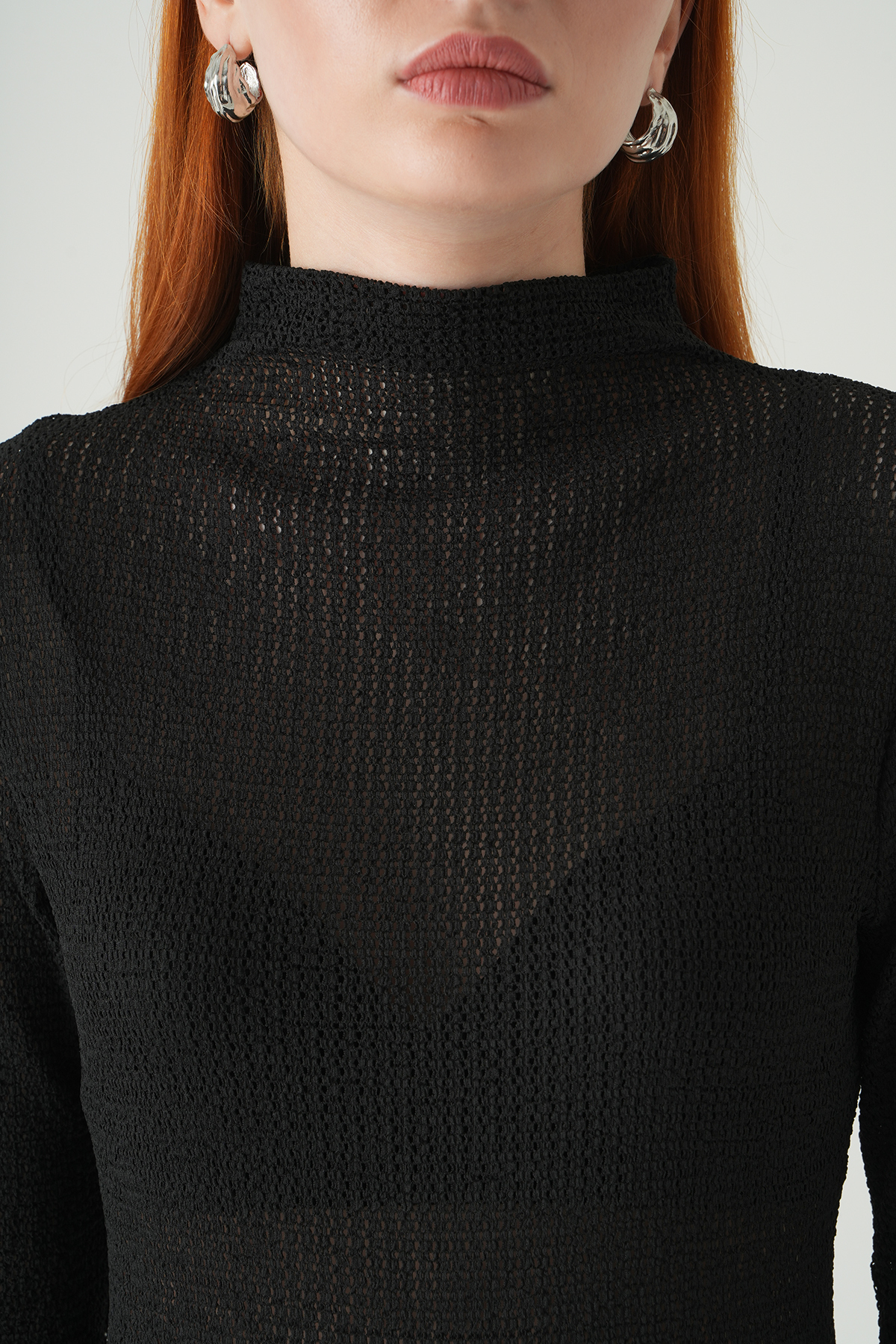 Siyah Dik Yaka Uzun Kol Bluz 251131 - 4