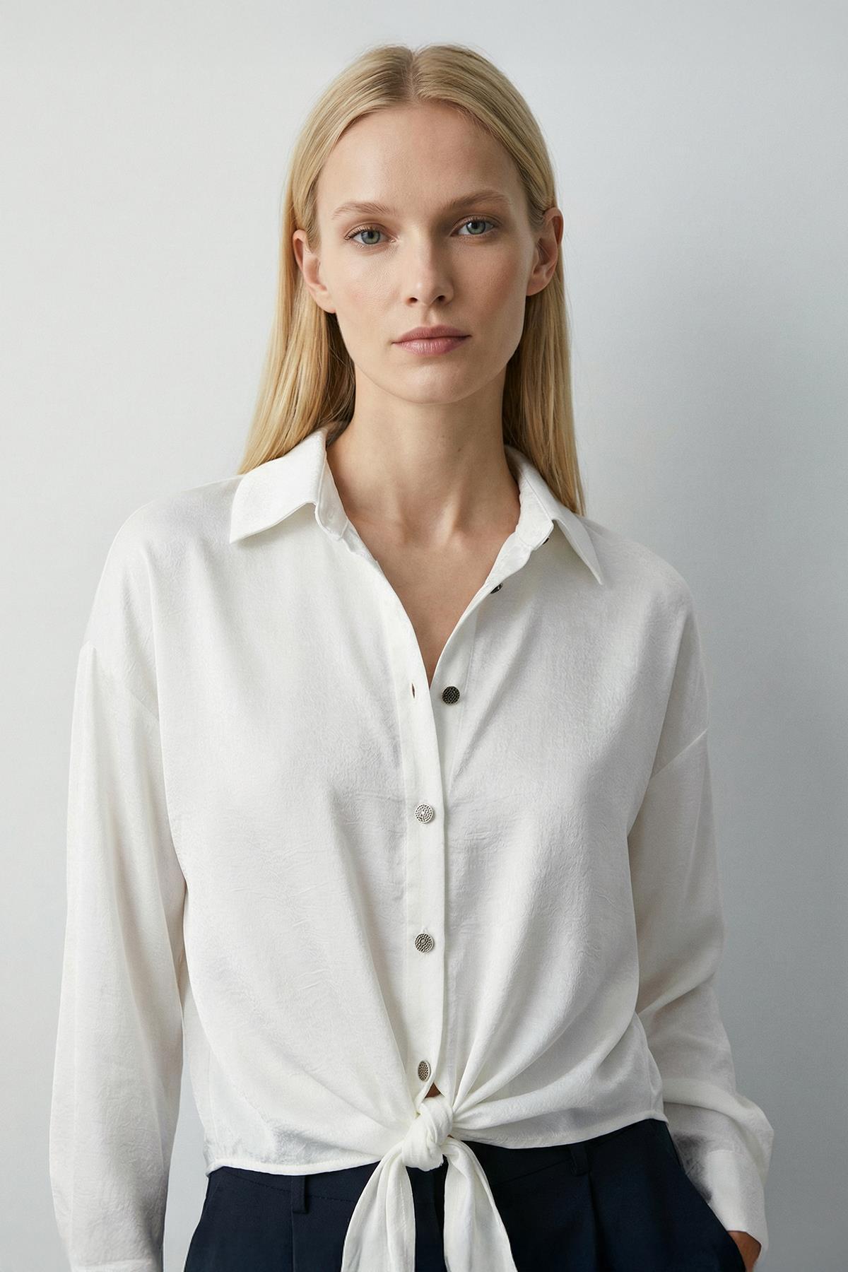 251152 Düğmeli Klasik Gömlek Ekru - RAYS