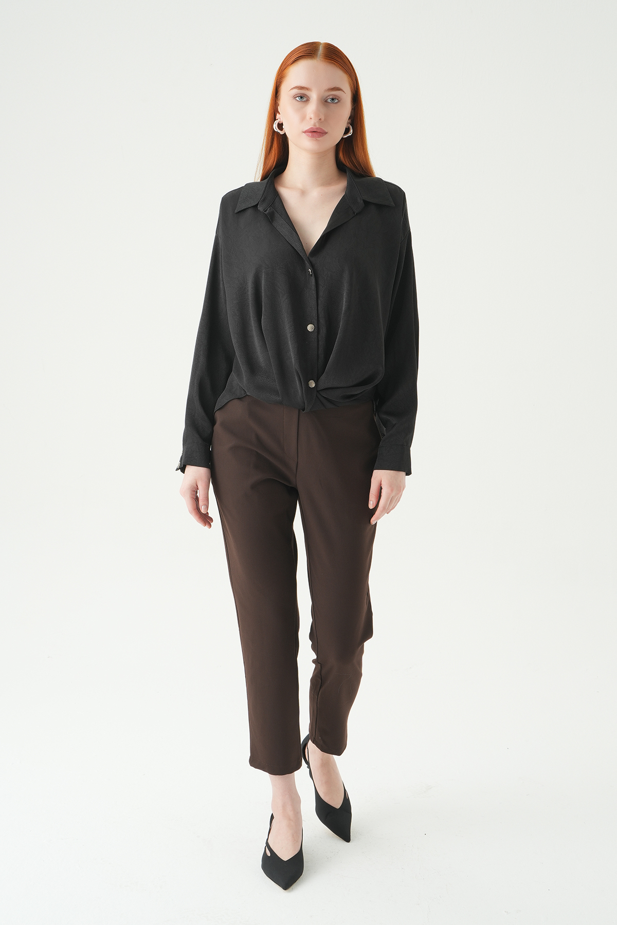 Siyah Düğmeli Klasik Gömlek 251152 - 3