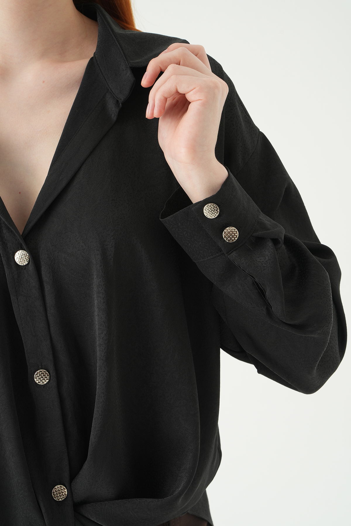 Siyah Düğmeli Klasik Gömlek 251152 - 4
