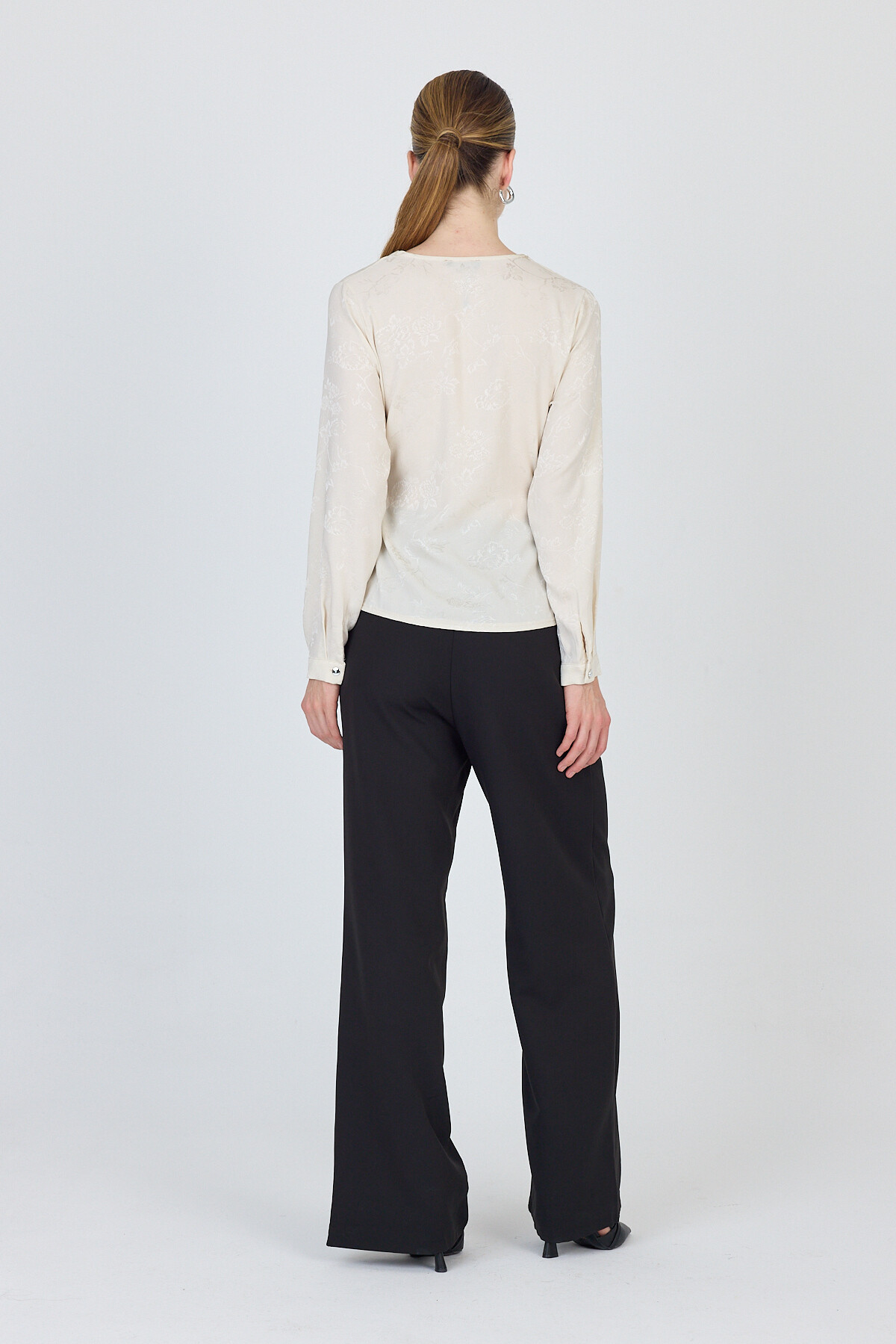 Bej Jakarlı Kruvaze Yaka Bağlamalı Bluz 251156 - 8