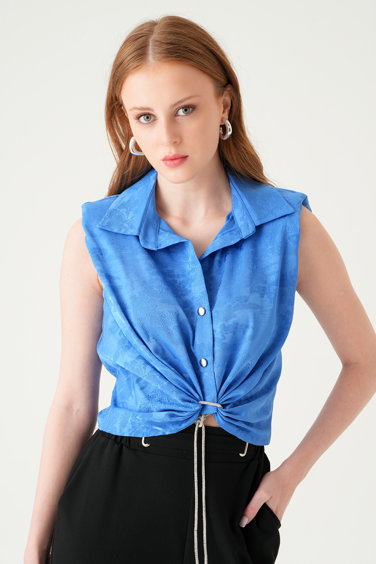 Mavi Sıfır Kol Bağlamalı Gömlek 251166 