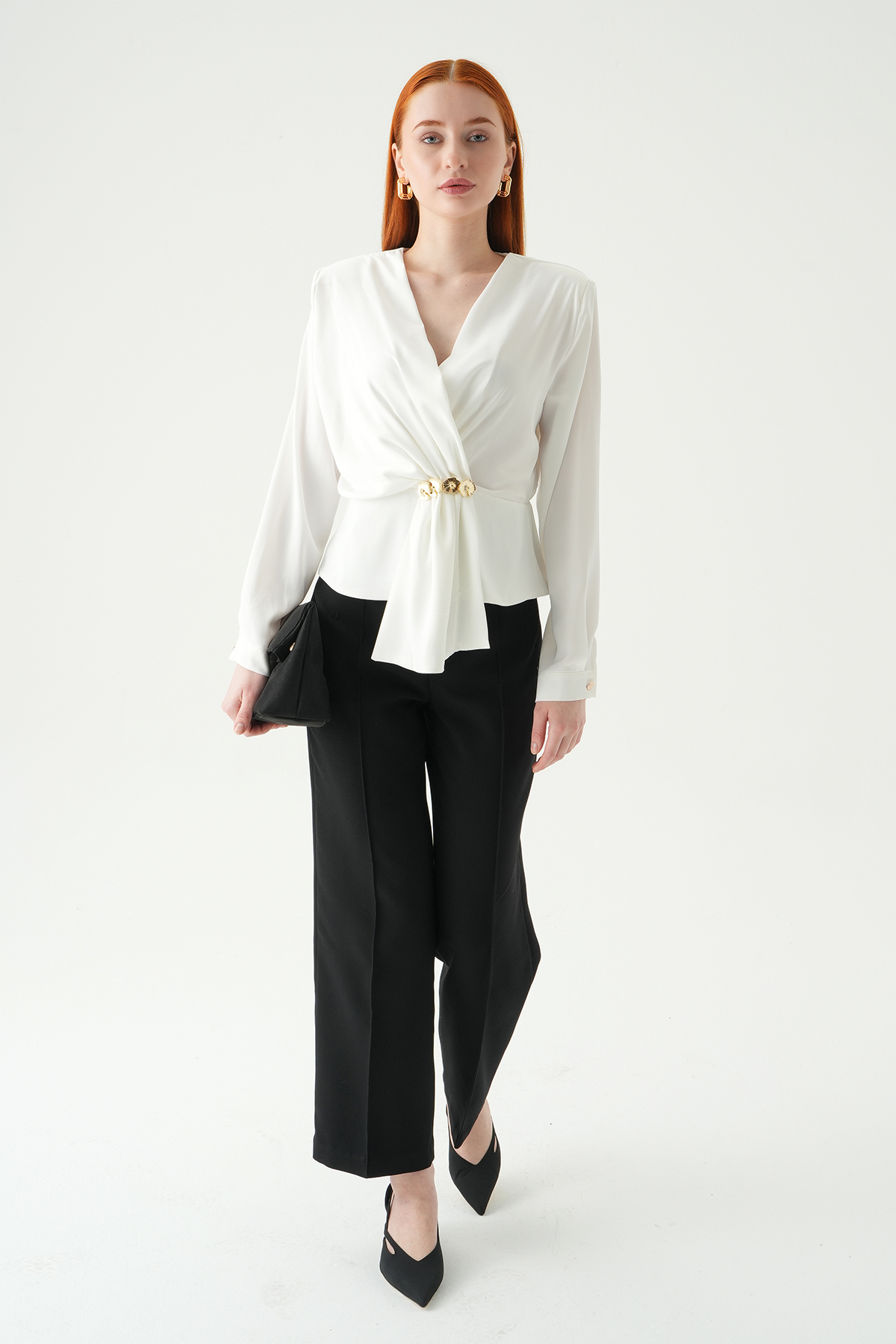 Ekru Kruvaze Yaka Taş Toka Detaylı Uzun Kollu Kadın Bluz 251279 - RAYS