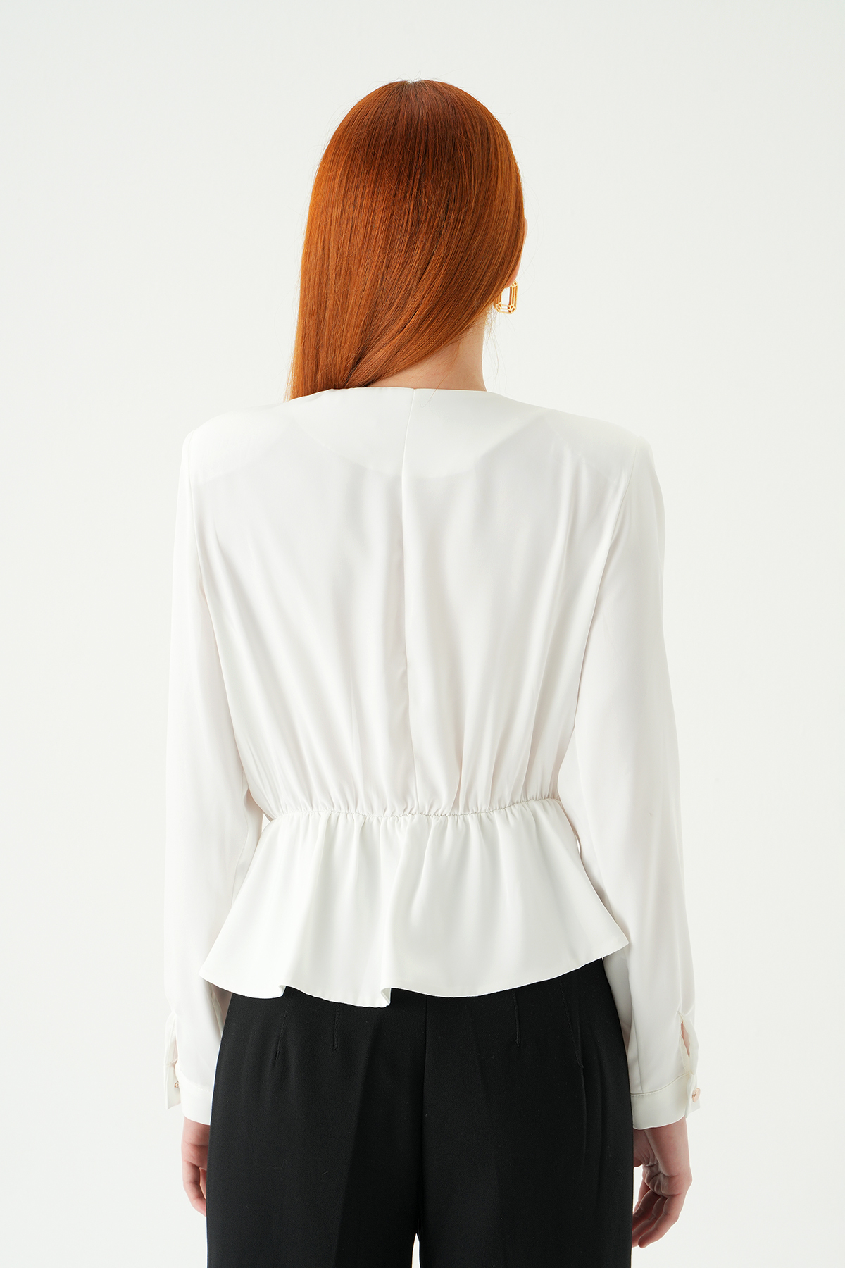 Ekru Kruvaze Yaka Taş Toka Detaylı Uzun Kollu Kadın Bluz 251279 - 5