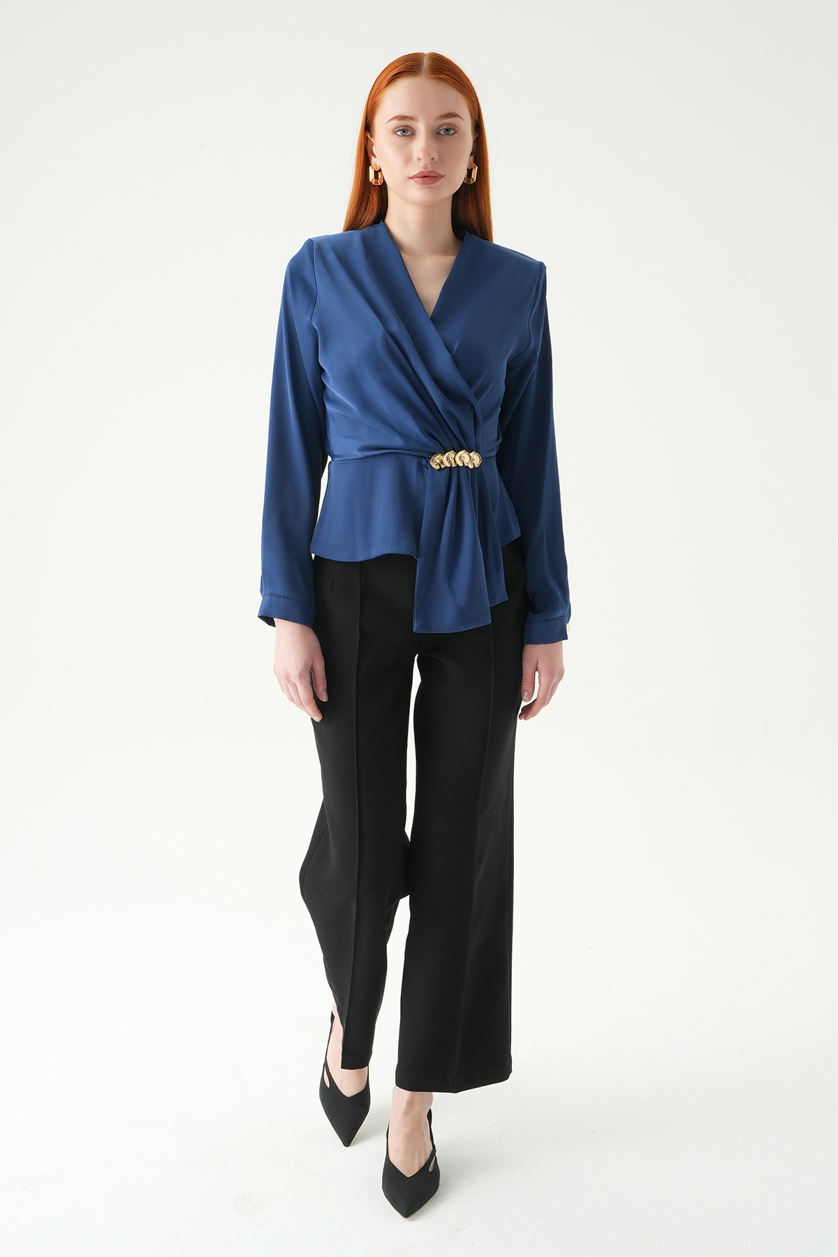 İndigo Kruvaze Yaka Taş Toka Detaylı Uzun Kollu Kadın Bluz 251279 - 3