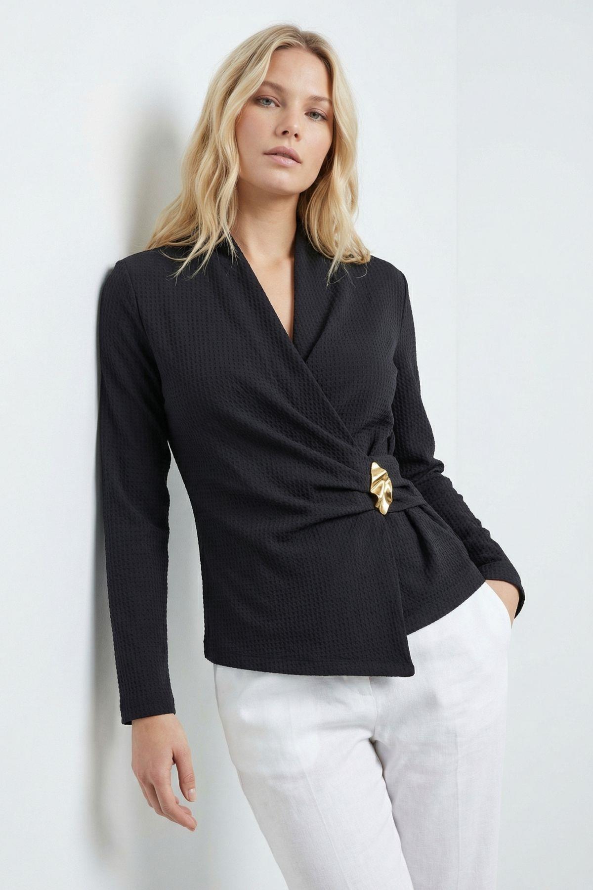 Siyah Kruvaze Yaka Bluz 251298 - 1