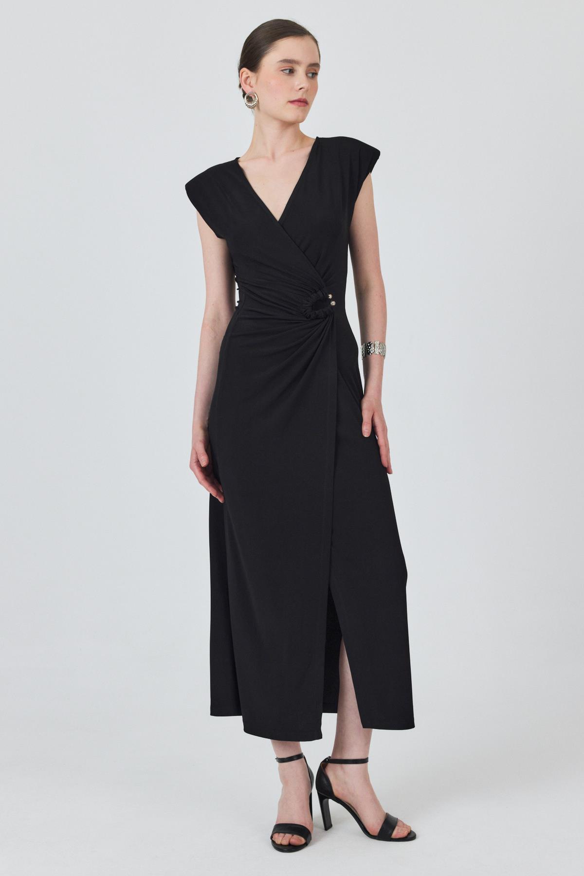 Siyah V Yaka Toka Detaylı Elbise 251622 - 8