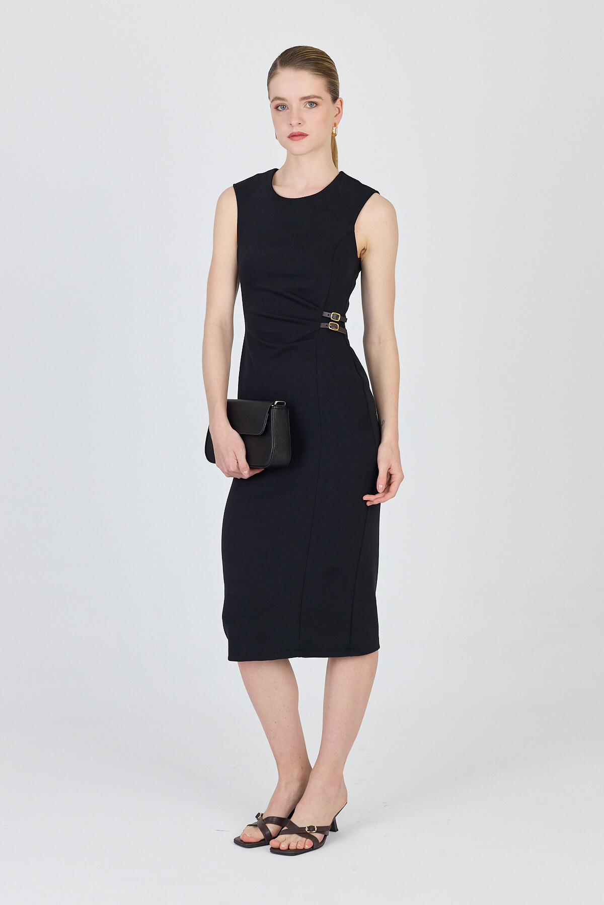 Siyah Kemer Detaylı Midi Elbise 251636 - 7