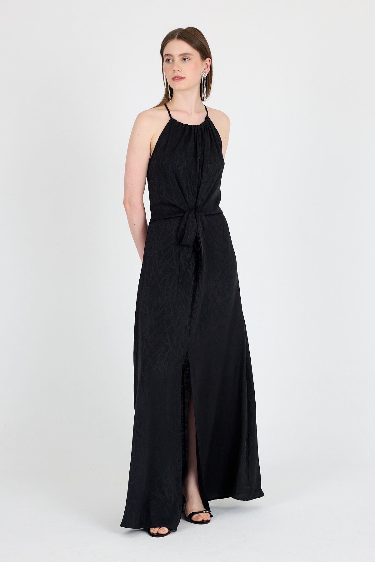 Siyah Yırtmaçlı Bağlama Detaylı Desenli Uzun Elbise 251656 - 6