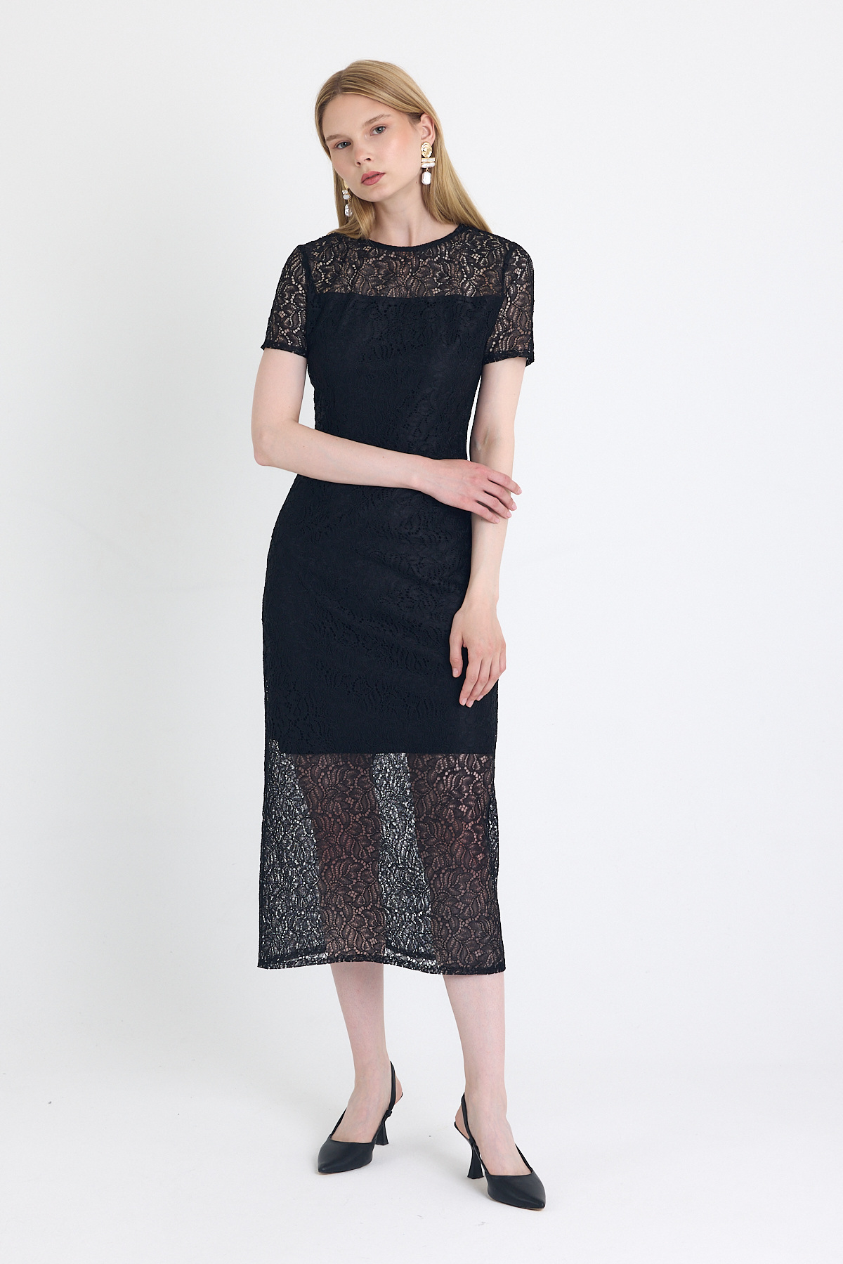 Siyah Dantel Detaylı Kısa Kollu Midi Elbise 251669 - 3