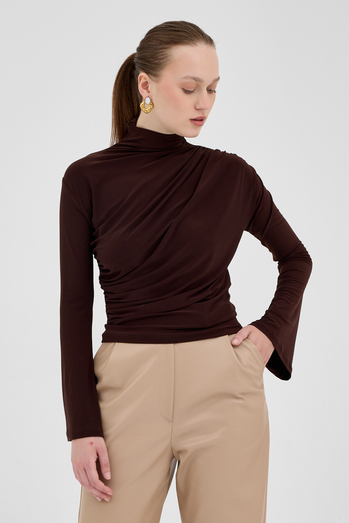 Acı Kahve Balıkçı Yaka Drapeli Bluz 2517 - RAYS